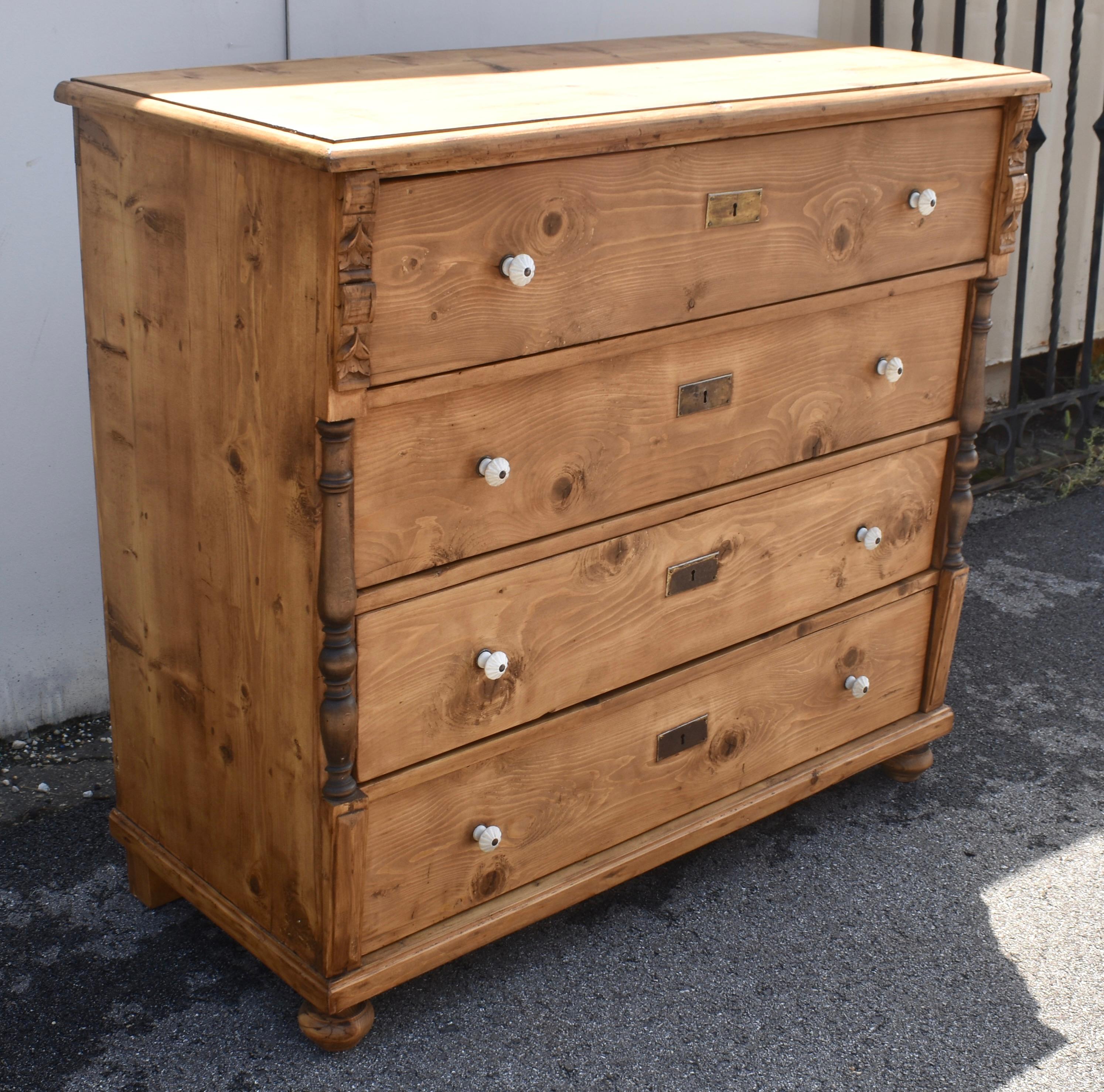 Pine Chest of Four Drawers For Sale 6