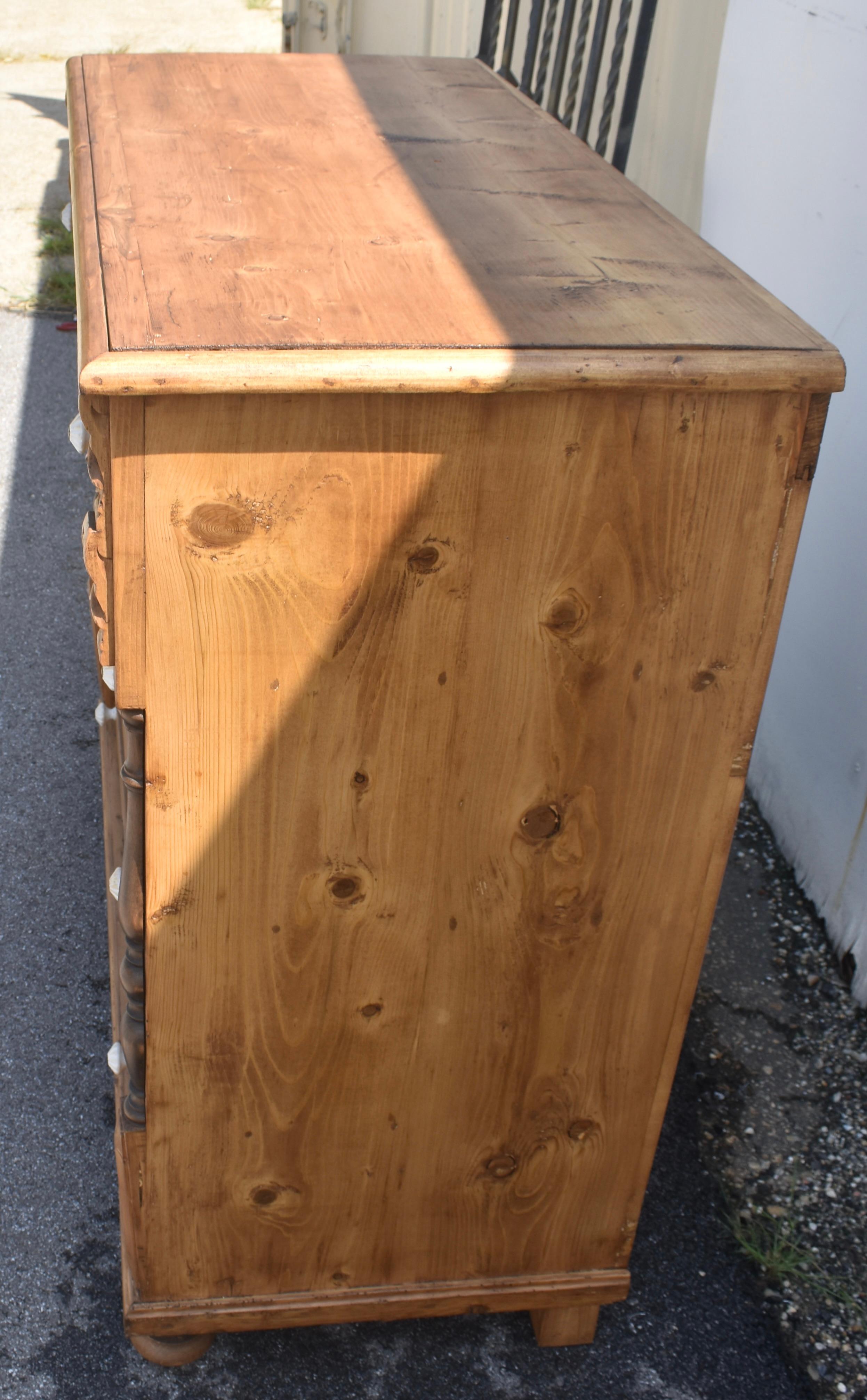 Pine Chest of Four Drawers For Sale 2