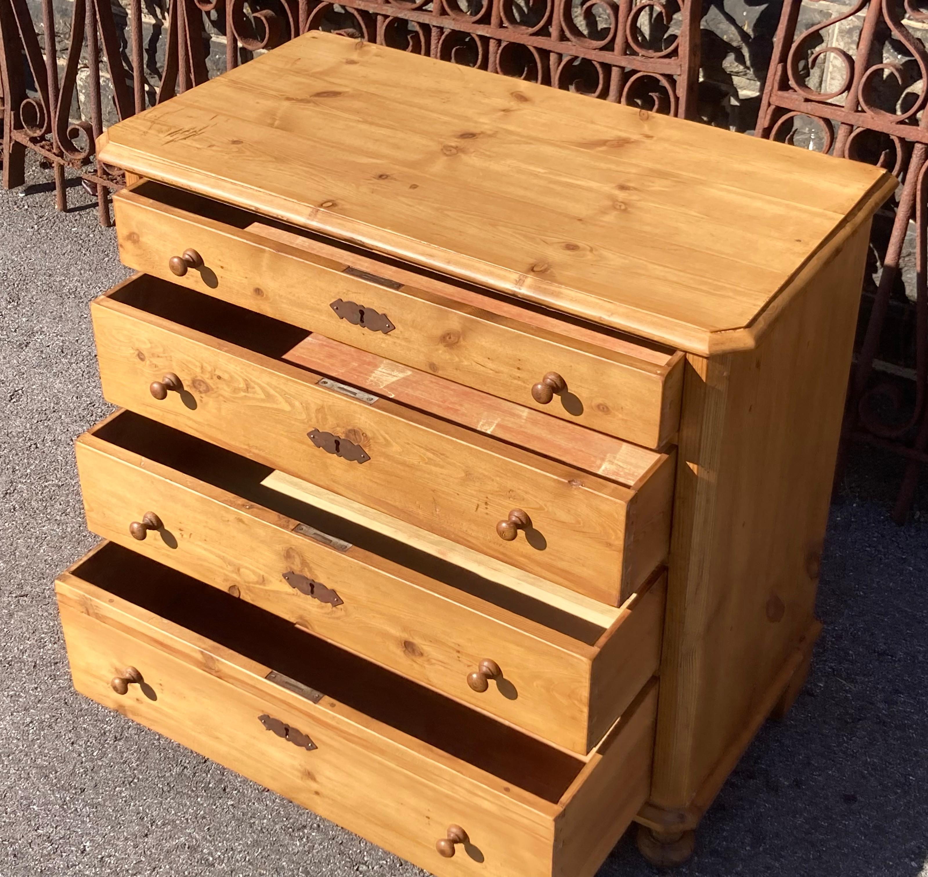 Pine Chest of Four Drawers For Sale 2