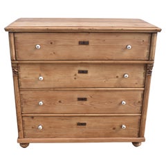 Commodes and Chests of Drawers