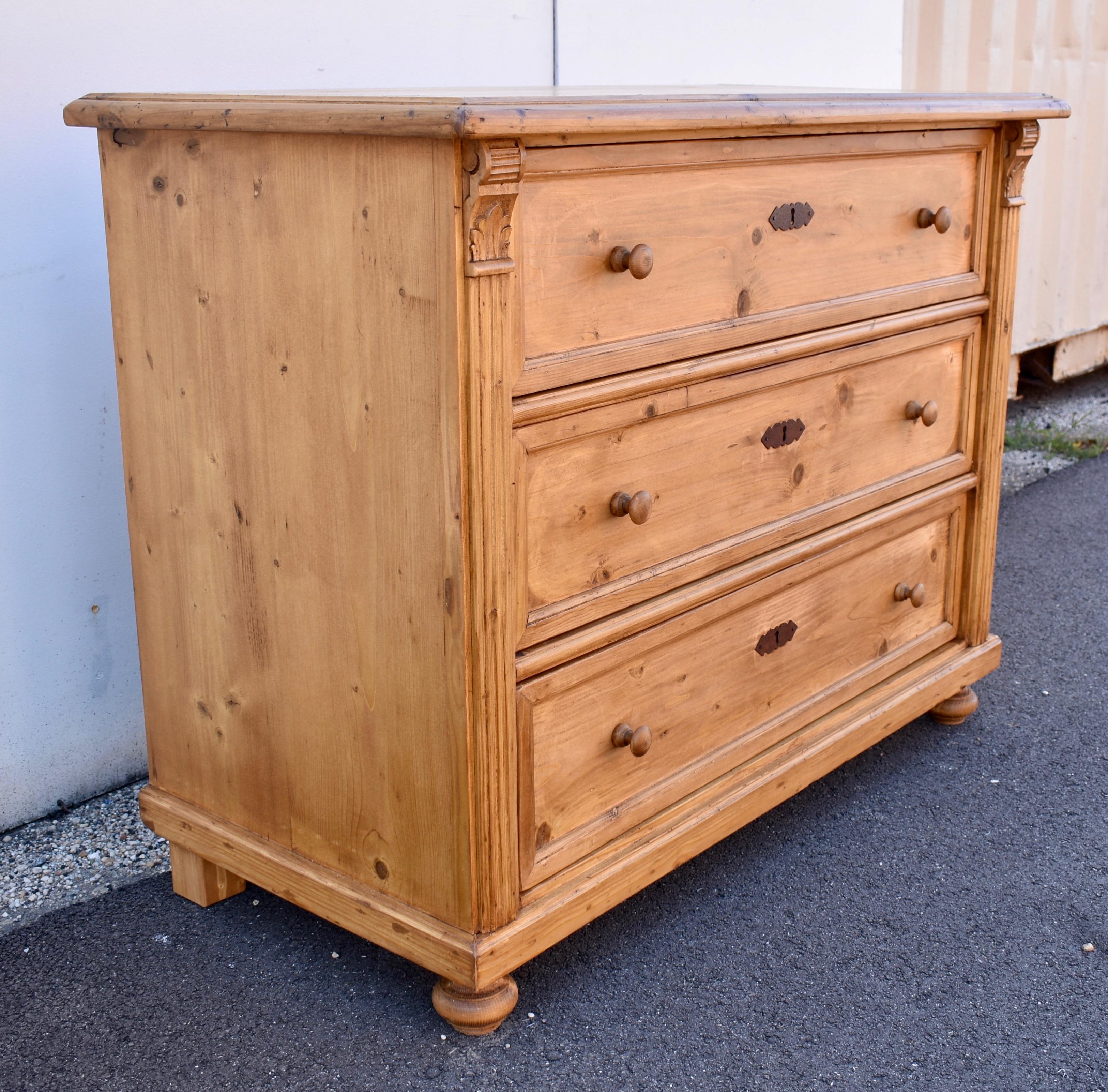 Pine Chest of Three Drawers 1
