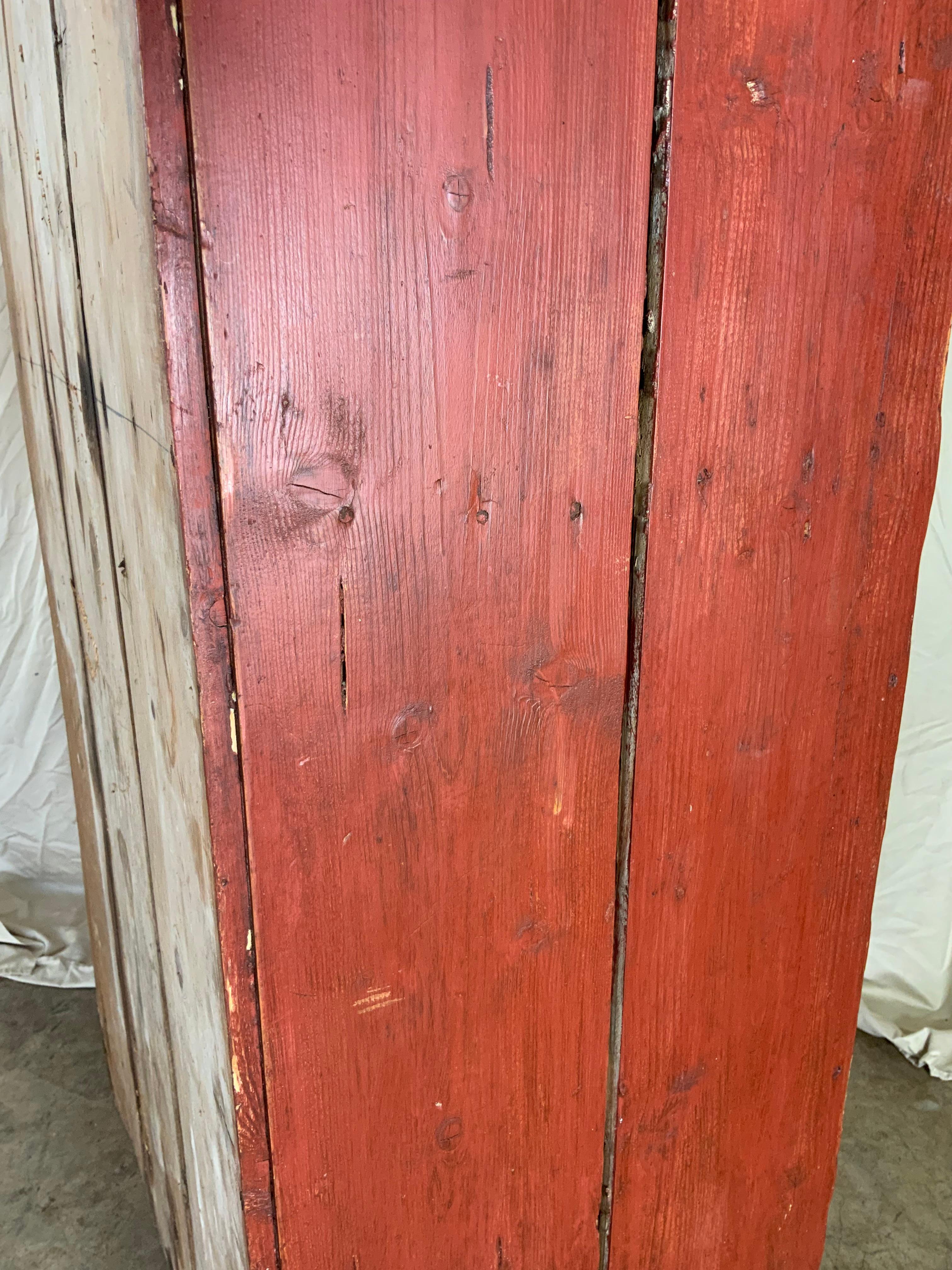 Armario chimenea de pino Estadounidense en venta