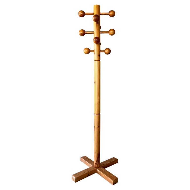 Pine Coat Racks, 60s, Les Arcs, Charlotte Perriand Spirit at