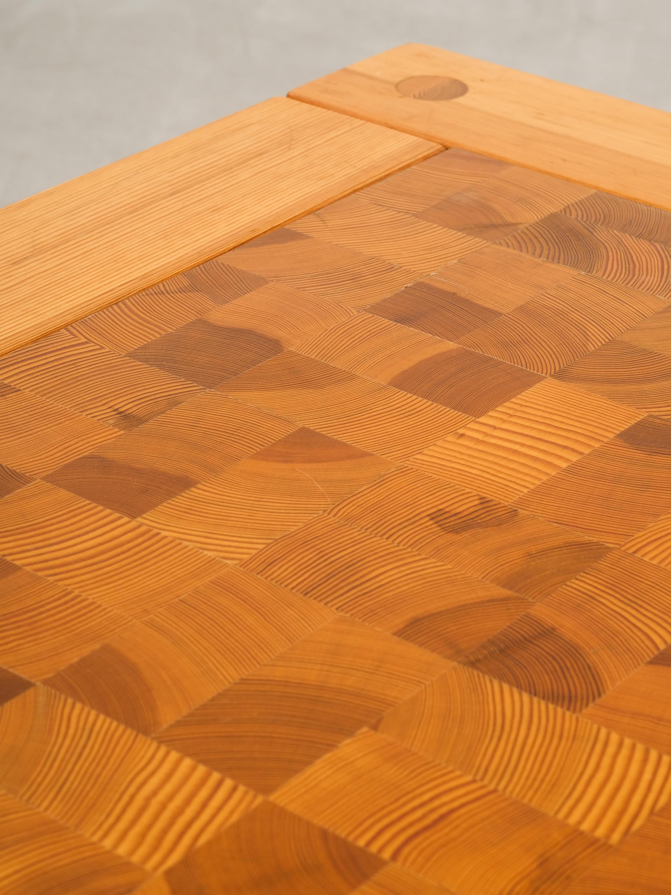 Mesa baja de pino de Jacob Kielland-Brandt, Dinamarca, Años 70 en venta 3