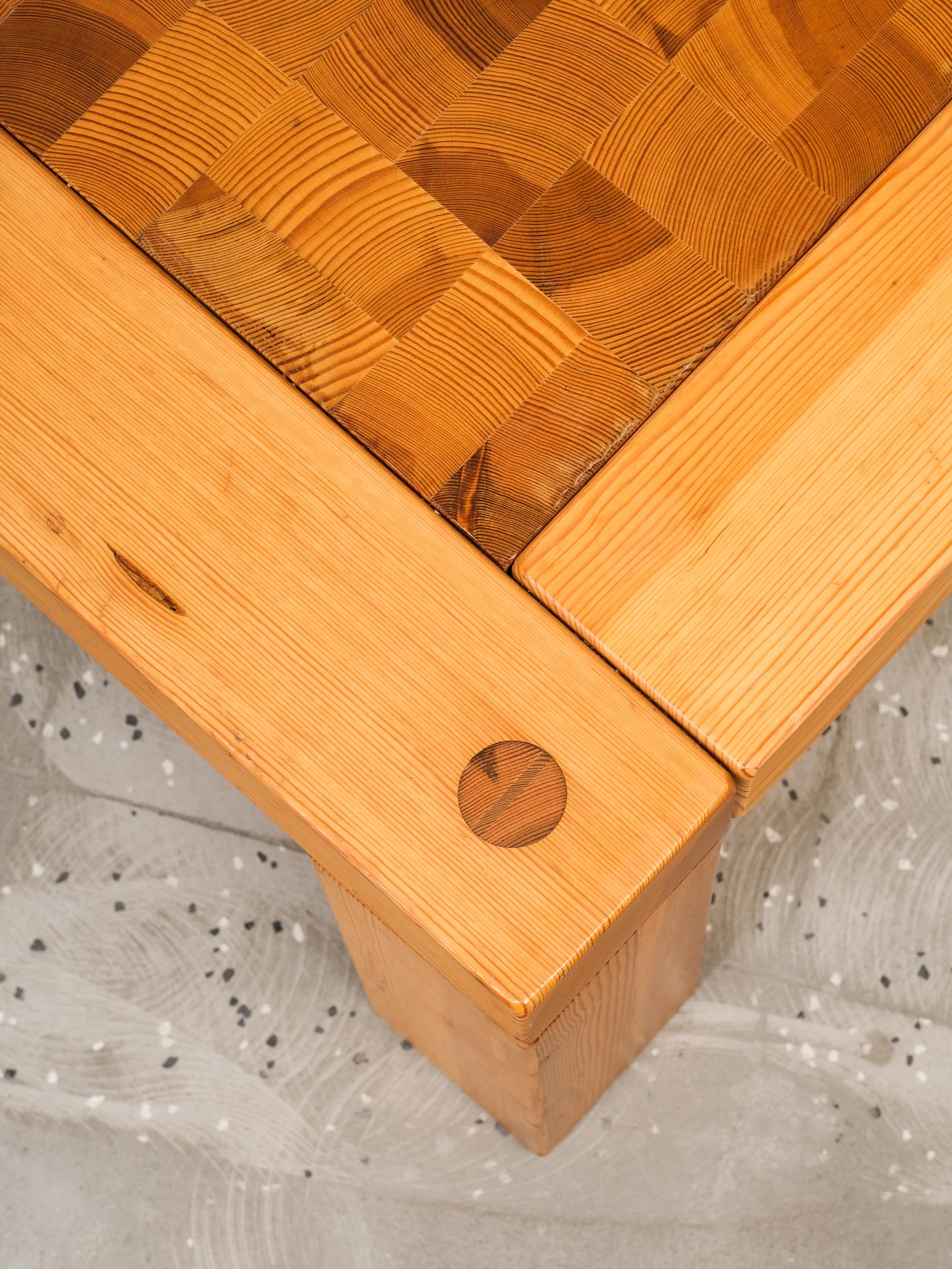 Mesa baja de pino de Jacob Kielland-Brandt, Dinamarca, Años 70 Sueco en venta