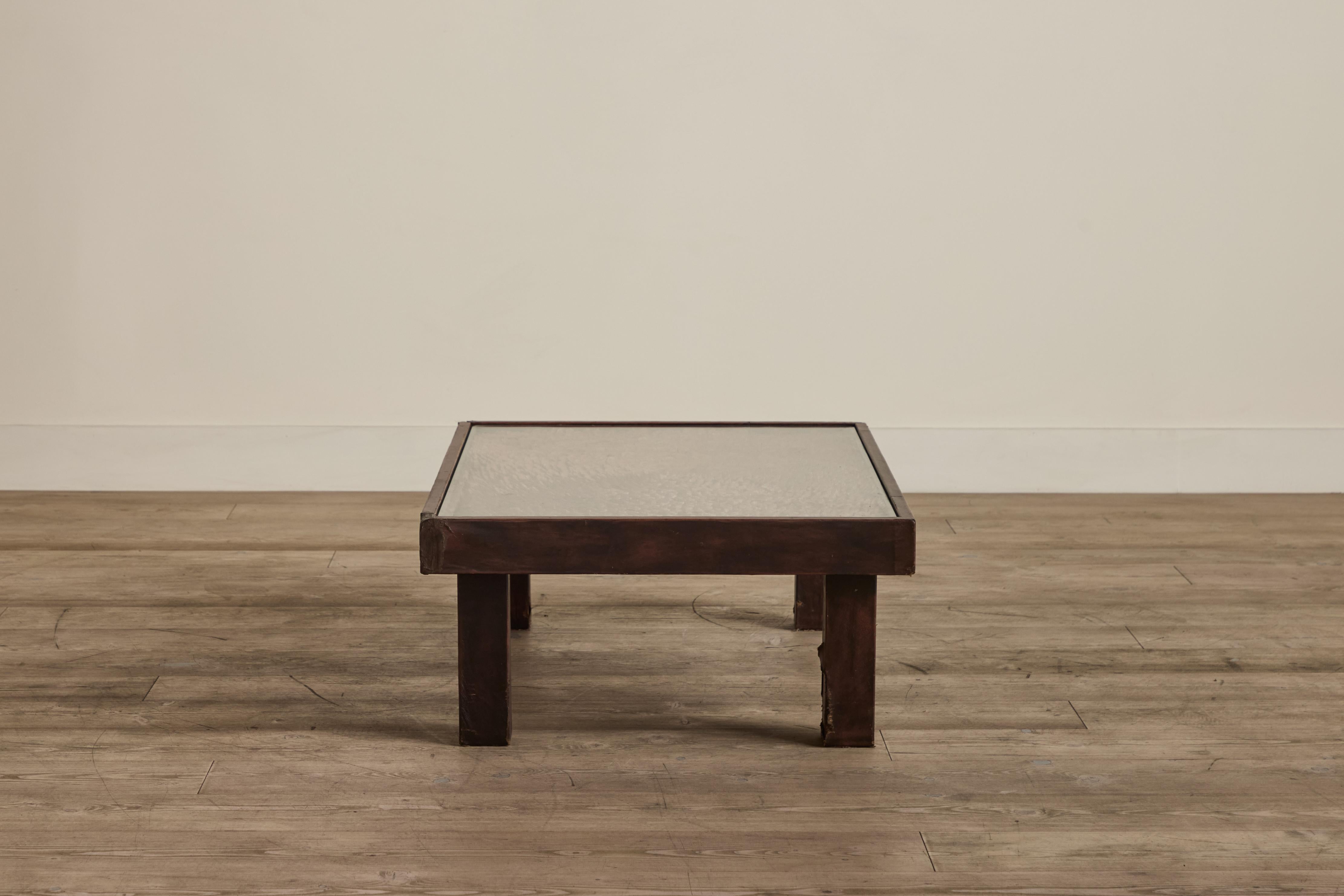 Pine Cone Coffee Table In Good Condition In Los Angeles, CA