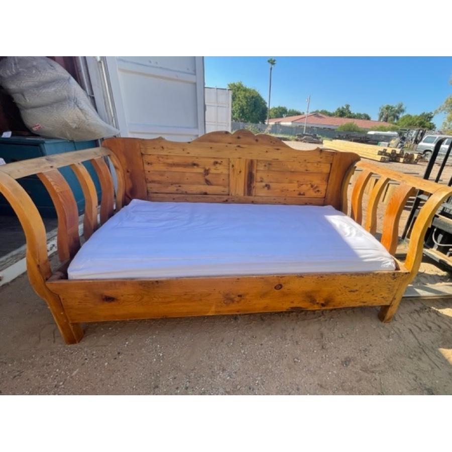 20th Century Pine Daybed, FR-1138 For Sale