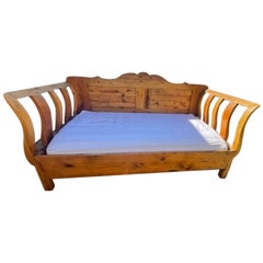 Antique Pine Daybed, FR-1138