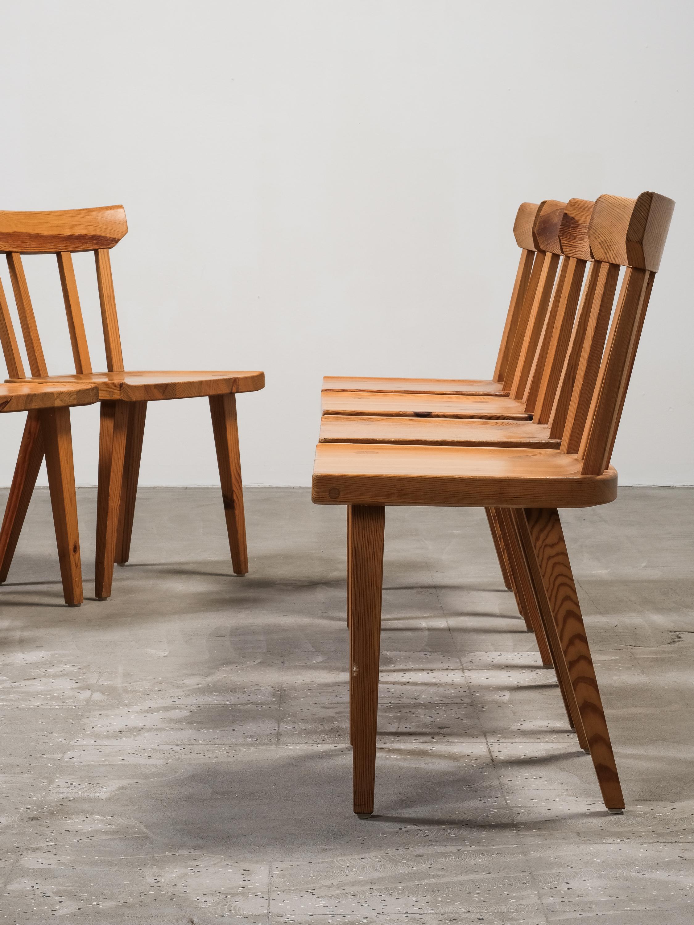 Fine XX secolo Sedie da pranzo in pino di Göran Malmvall per Karl Andersson & Söner, anni '70, set di 8 pezzi in vendita