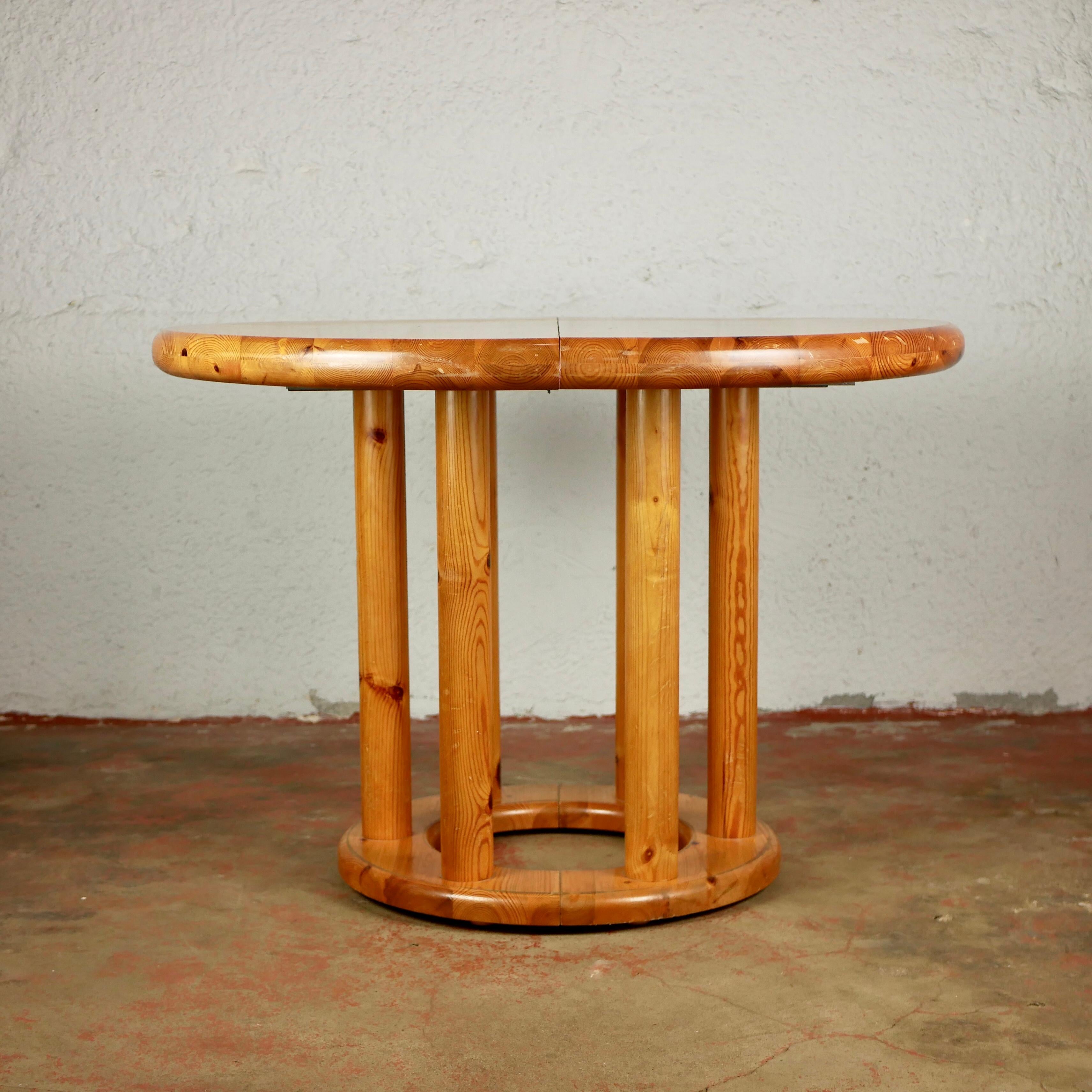 As temperatures fell apart, desire for mountains and warm cosy interiors rises.
Wonderful dining room table designed by Rainer Daumiller for Hirtshals Savværk, Denmark, in the 1970s, extendable table with 2 extension in massive pine wood. 
Curvy