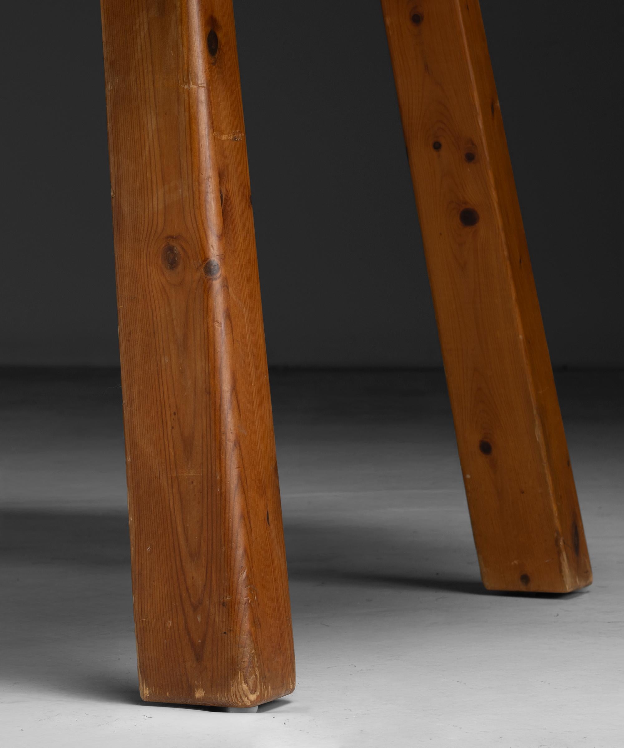 Pine Dining Table by Wasa Mobel, Germany circa 1990 For Sale 2