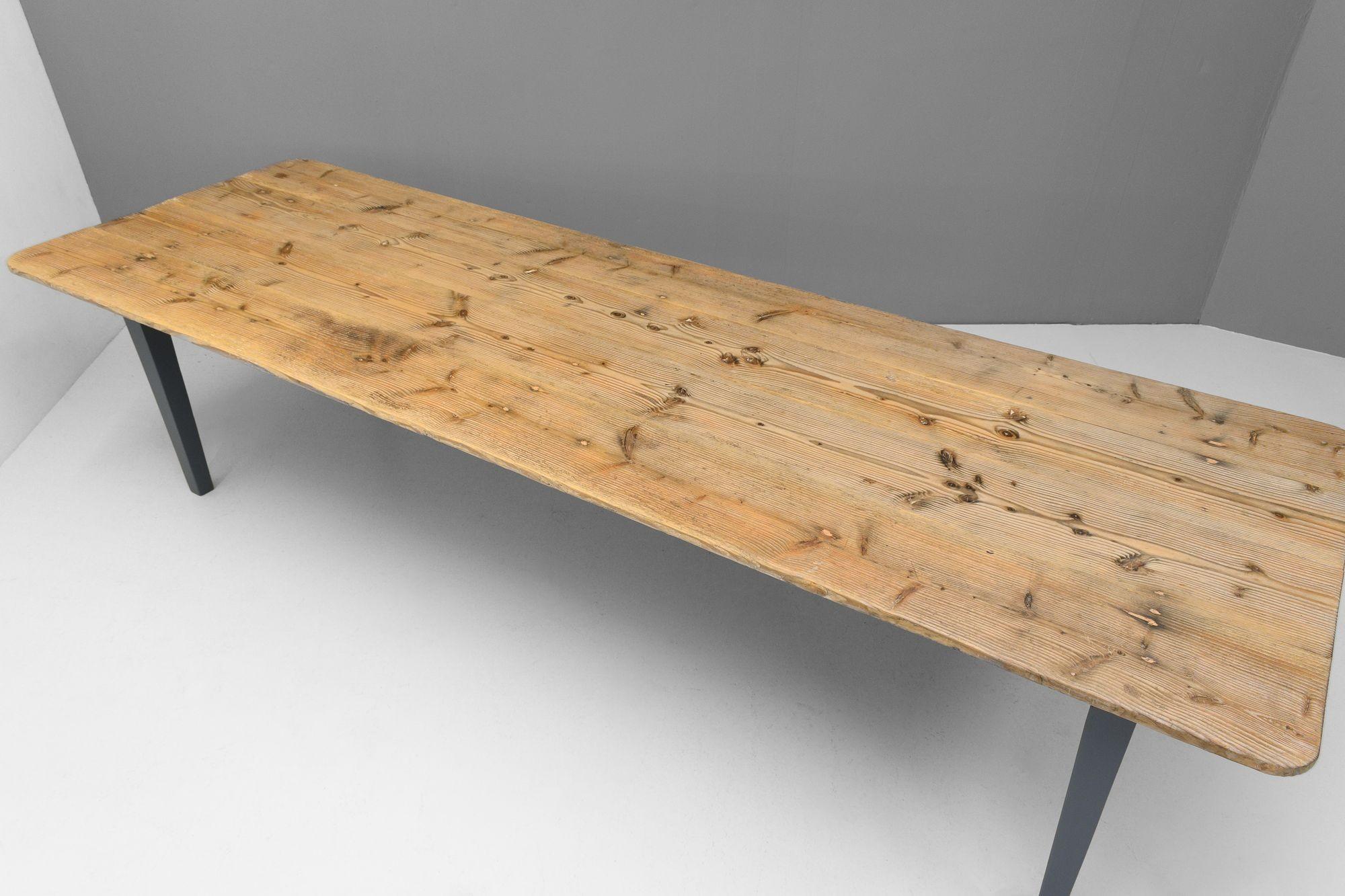 Pin Table à manger en pin en vente