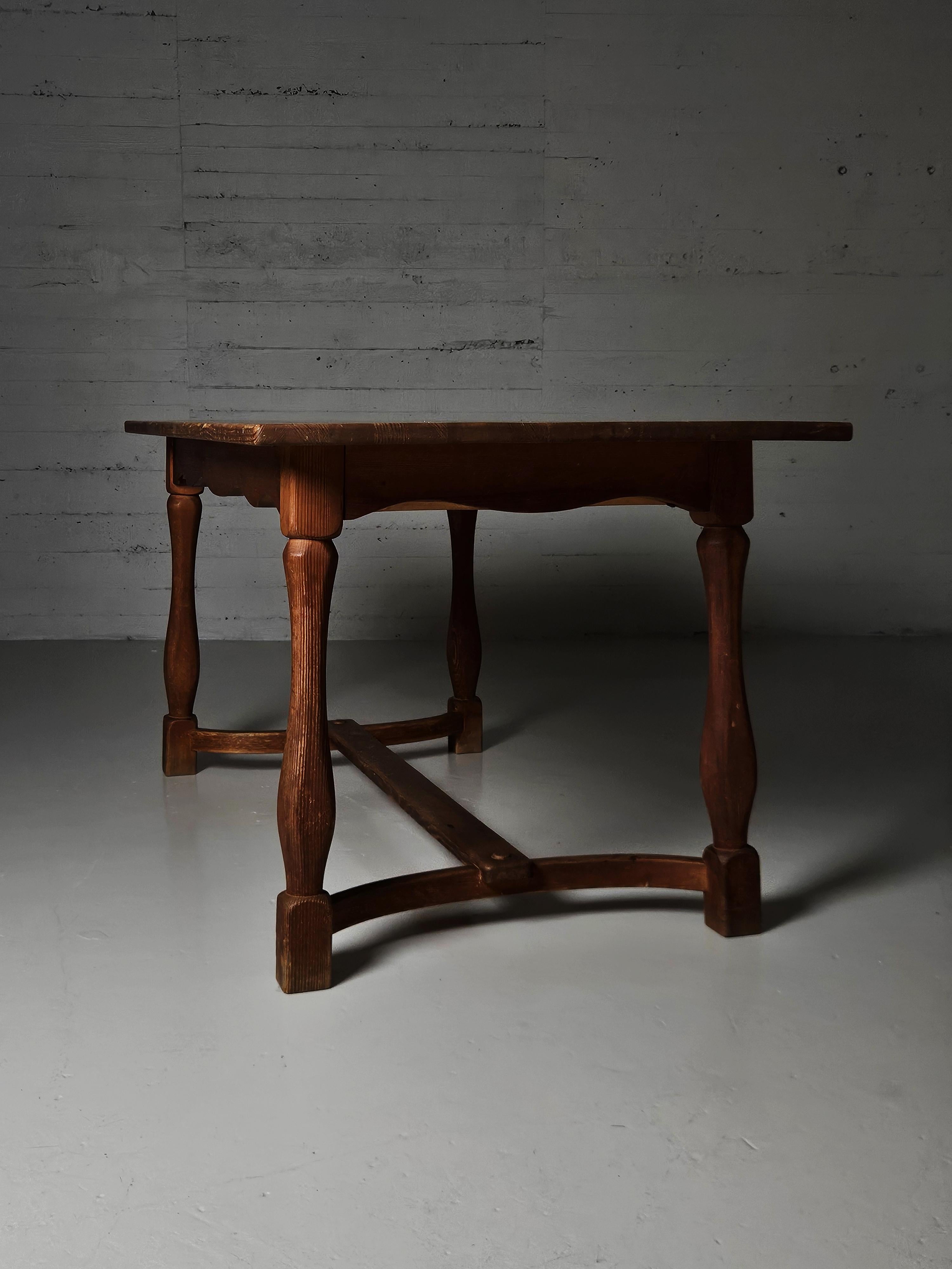 Table de salle à manger Hytte par Nordiska Kompaniet, Suède, années 1940 Bon état - En vente à Eskilstuna, SE
