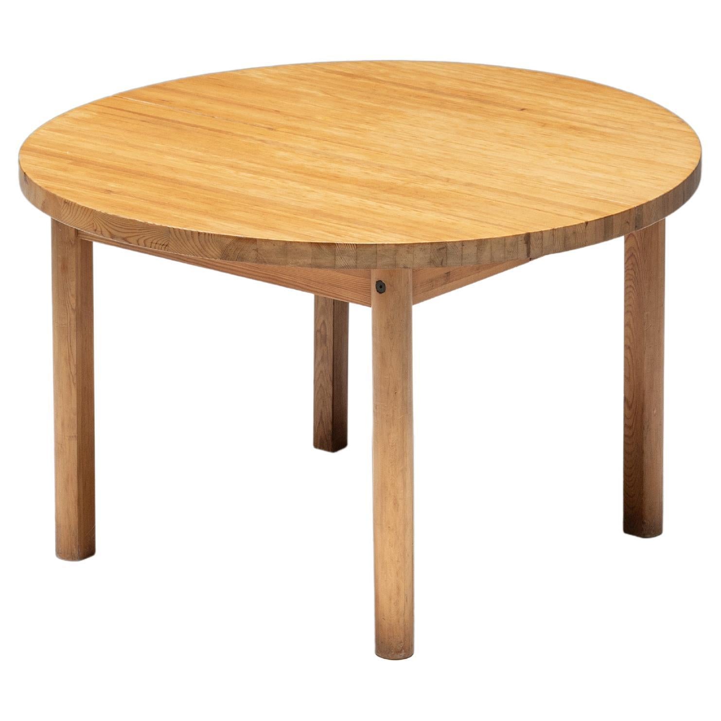 Pine Dining Table in the Style of Charlotte Perriand, France, 1960s For Sale