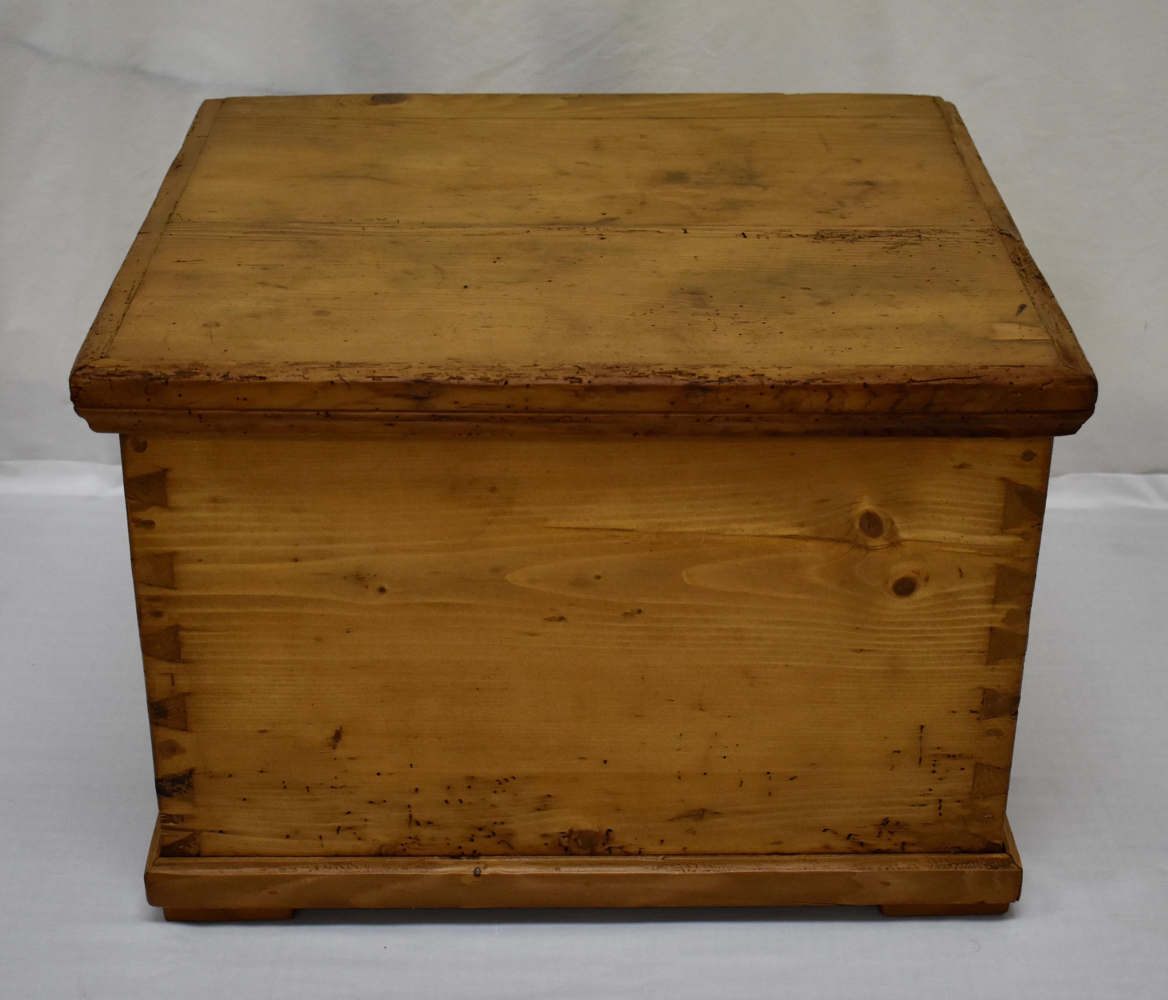 This heavy little almost-square box has bold exposed hand-cut dovetails at each corner and its lovely patina shows all the character and scars of decades of purposeful use.
 