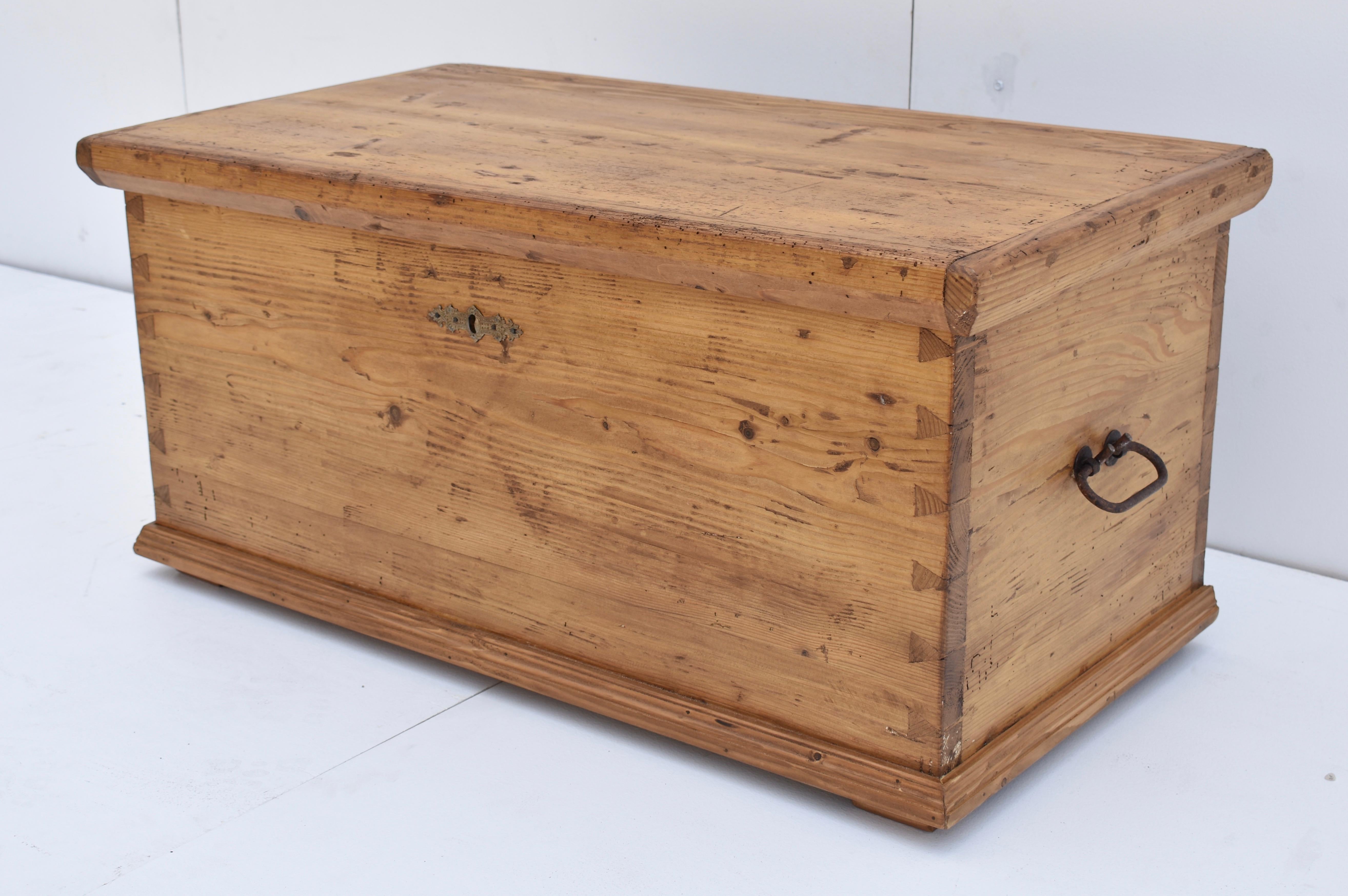 Country Pine Dovetailed Trunk or Blanket Chest