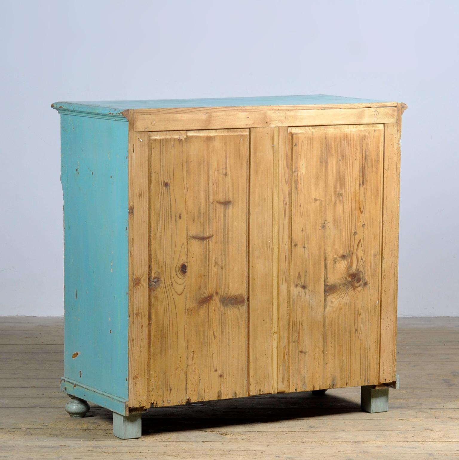 Pine dresser, 1910s For Sale 8