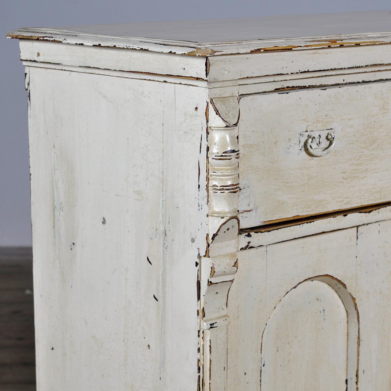 Pine dresser, 1910s For Sale 2