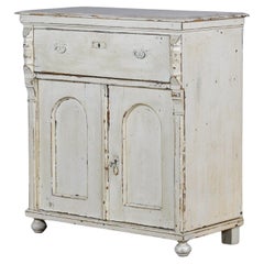 Pine dresser, 1910s