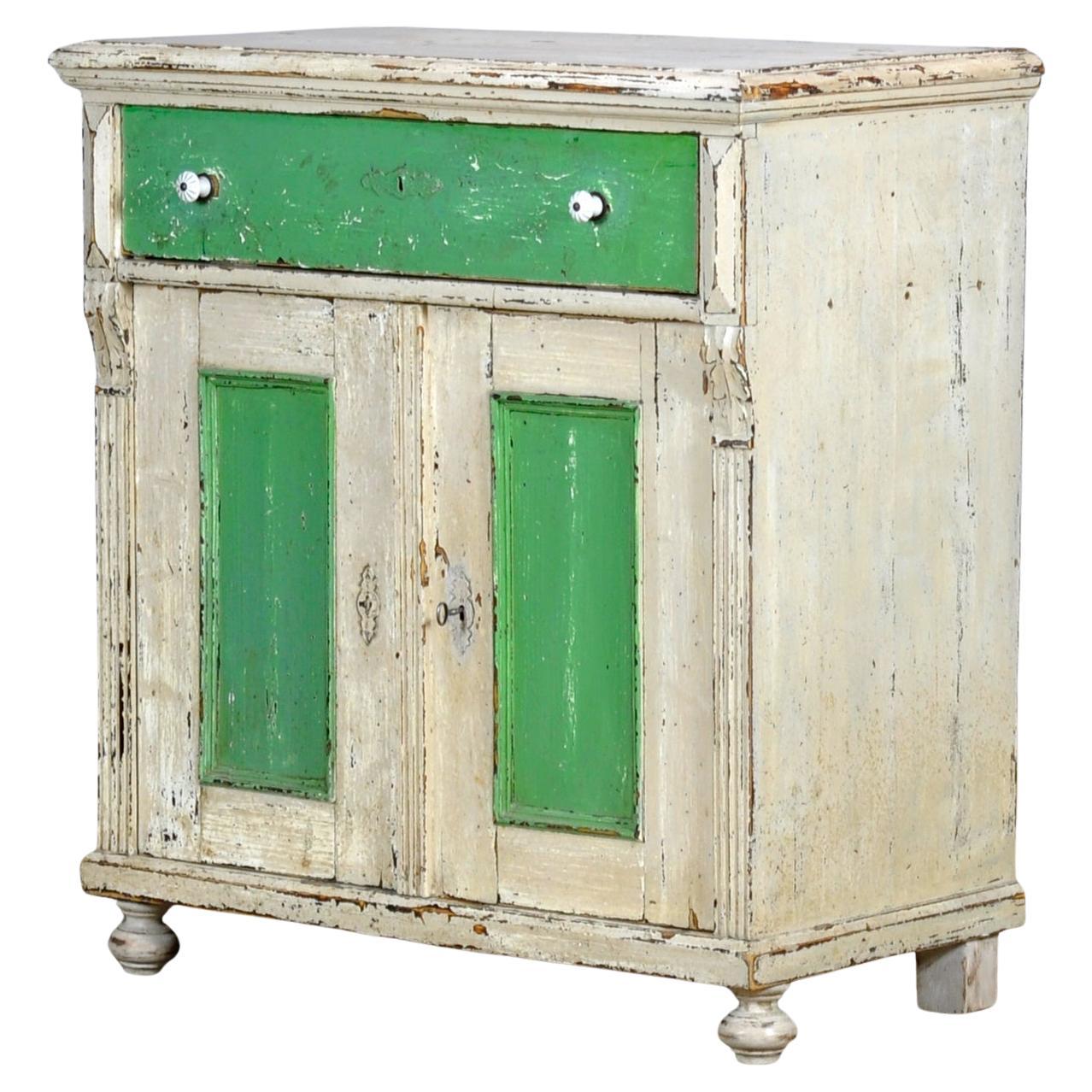 Pine dresser, 1910s