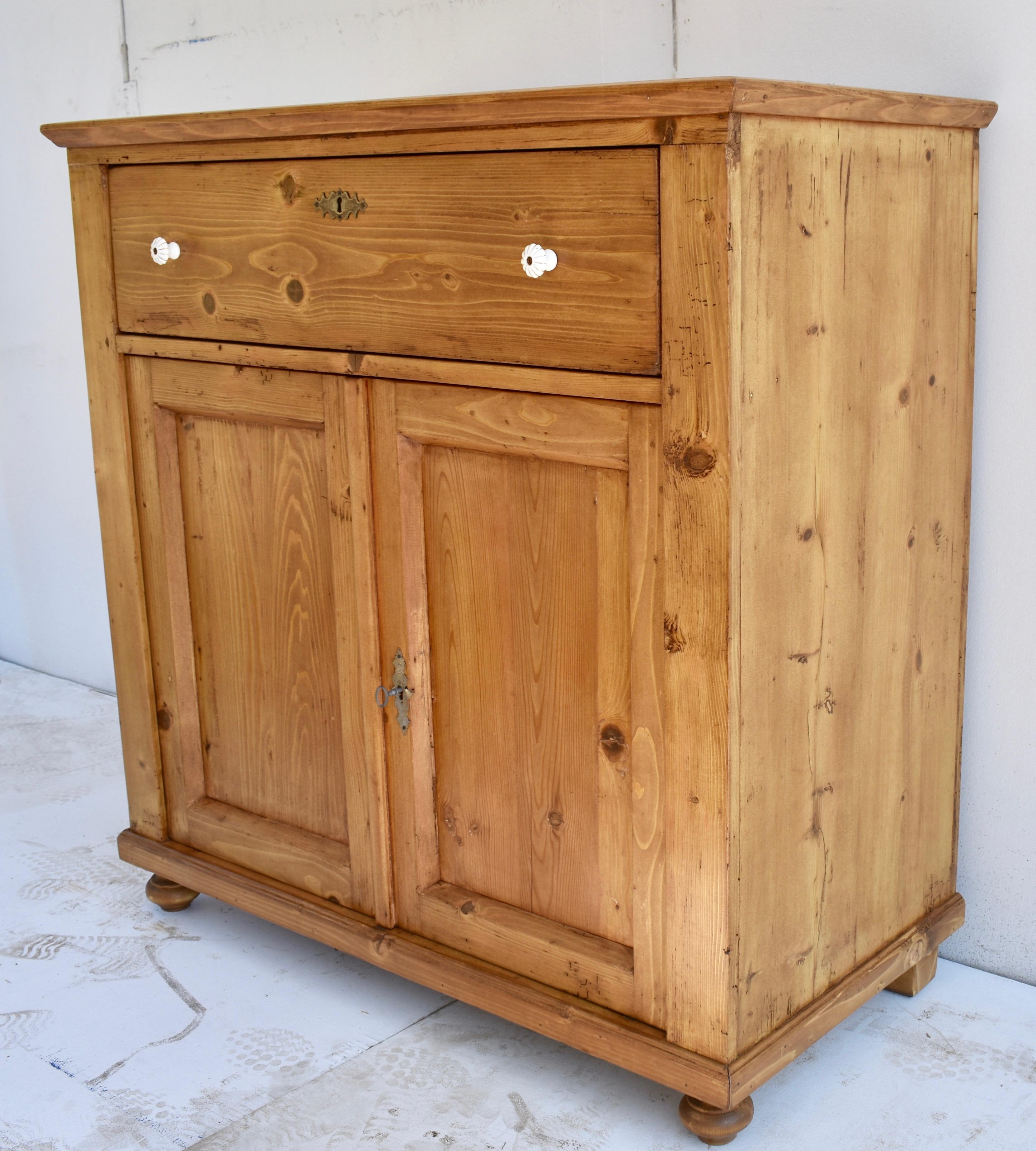 20th Century Pine Dresser Base with Two Doors and One Drawer For Sale