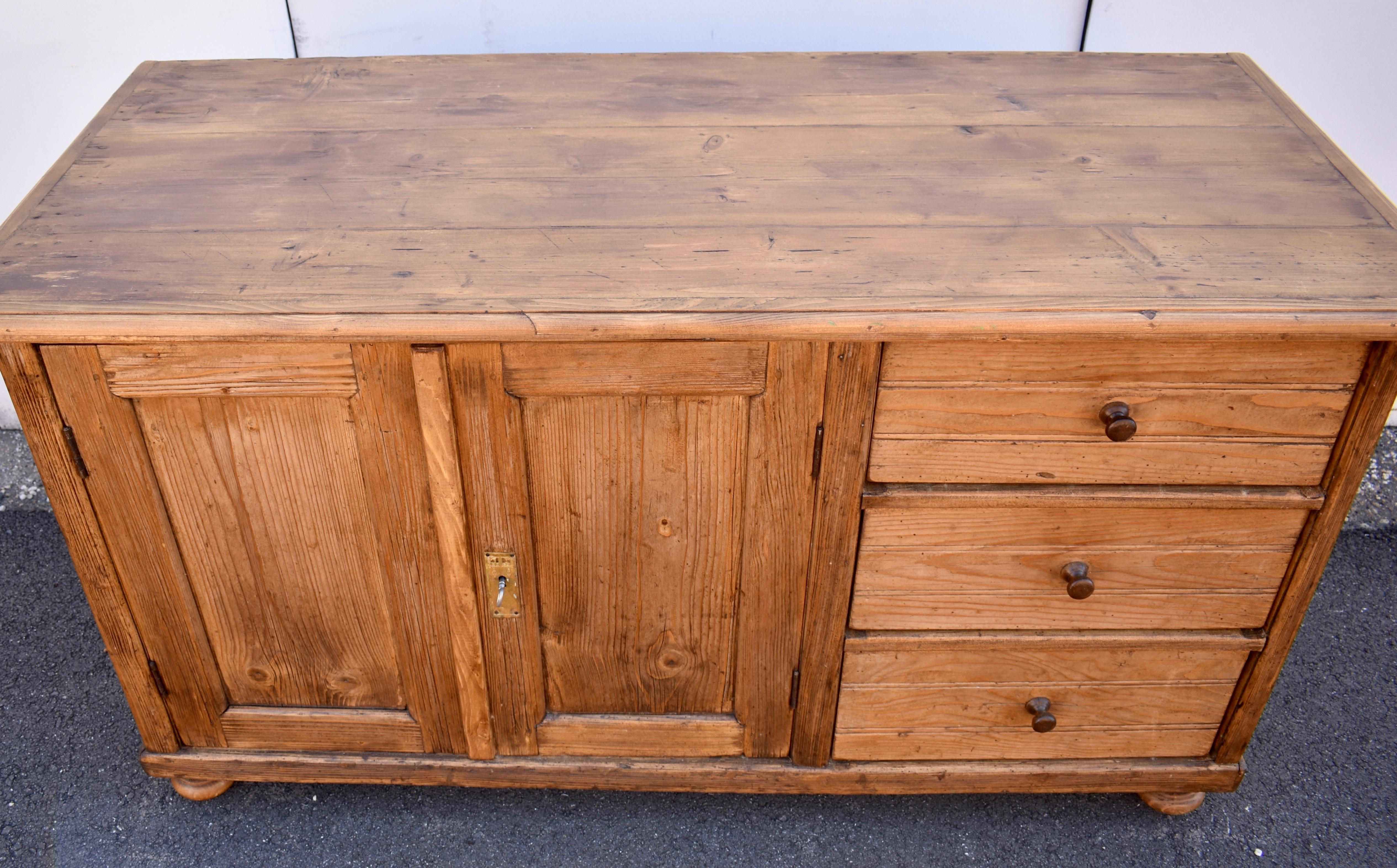20th Century Pine Dresser Base with Two Doors and Three Drawers For Sale