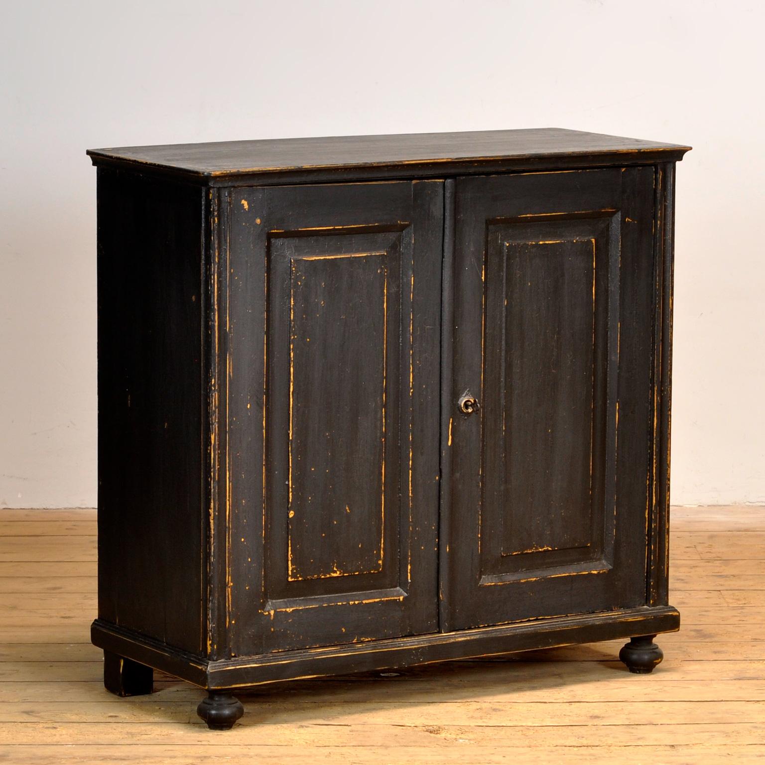 Rustic Pine dresser with 4 drawers, 1910