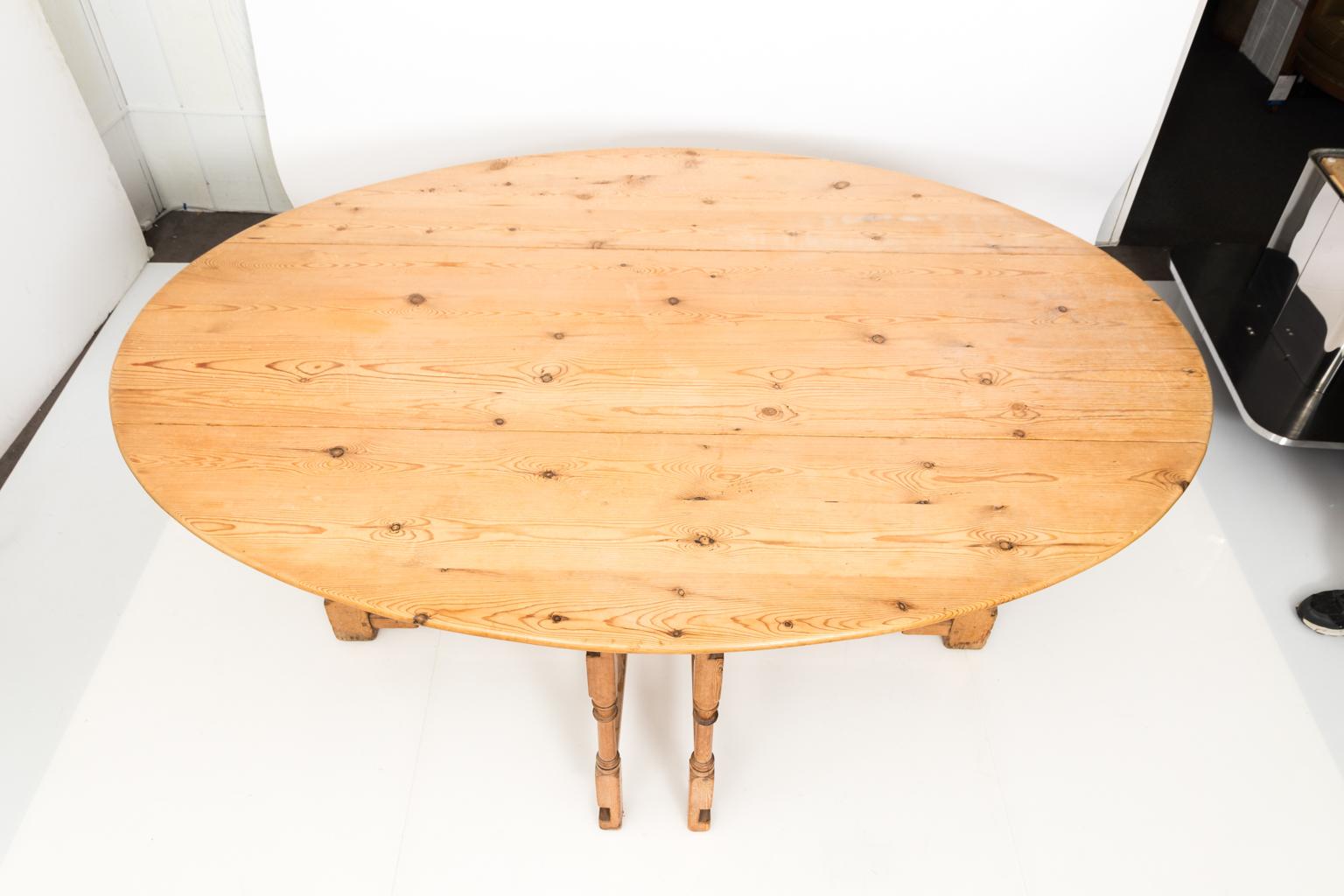 Pine Drop-Leaf Dining Table 11