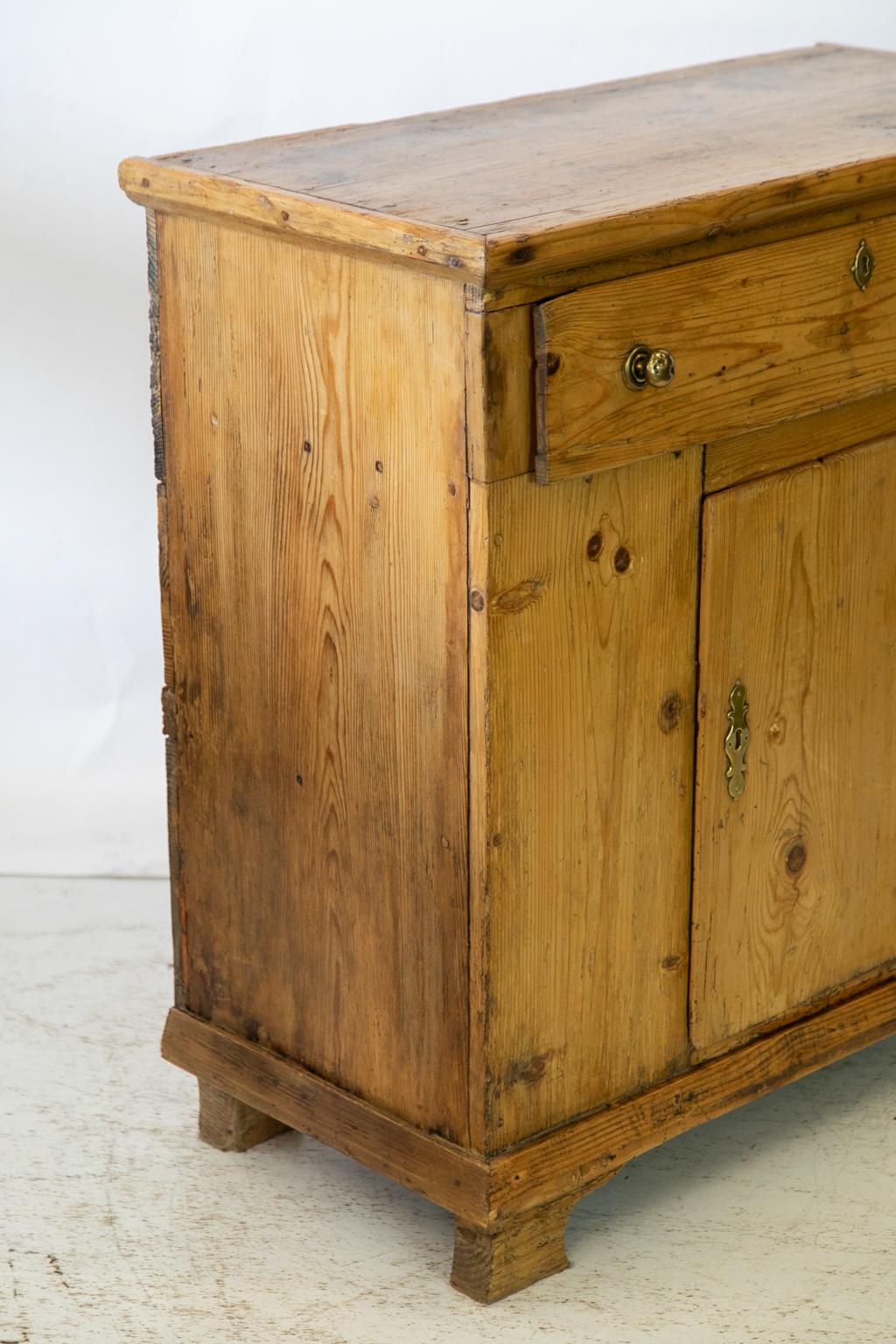 Pine European Cupboard For Sale 3