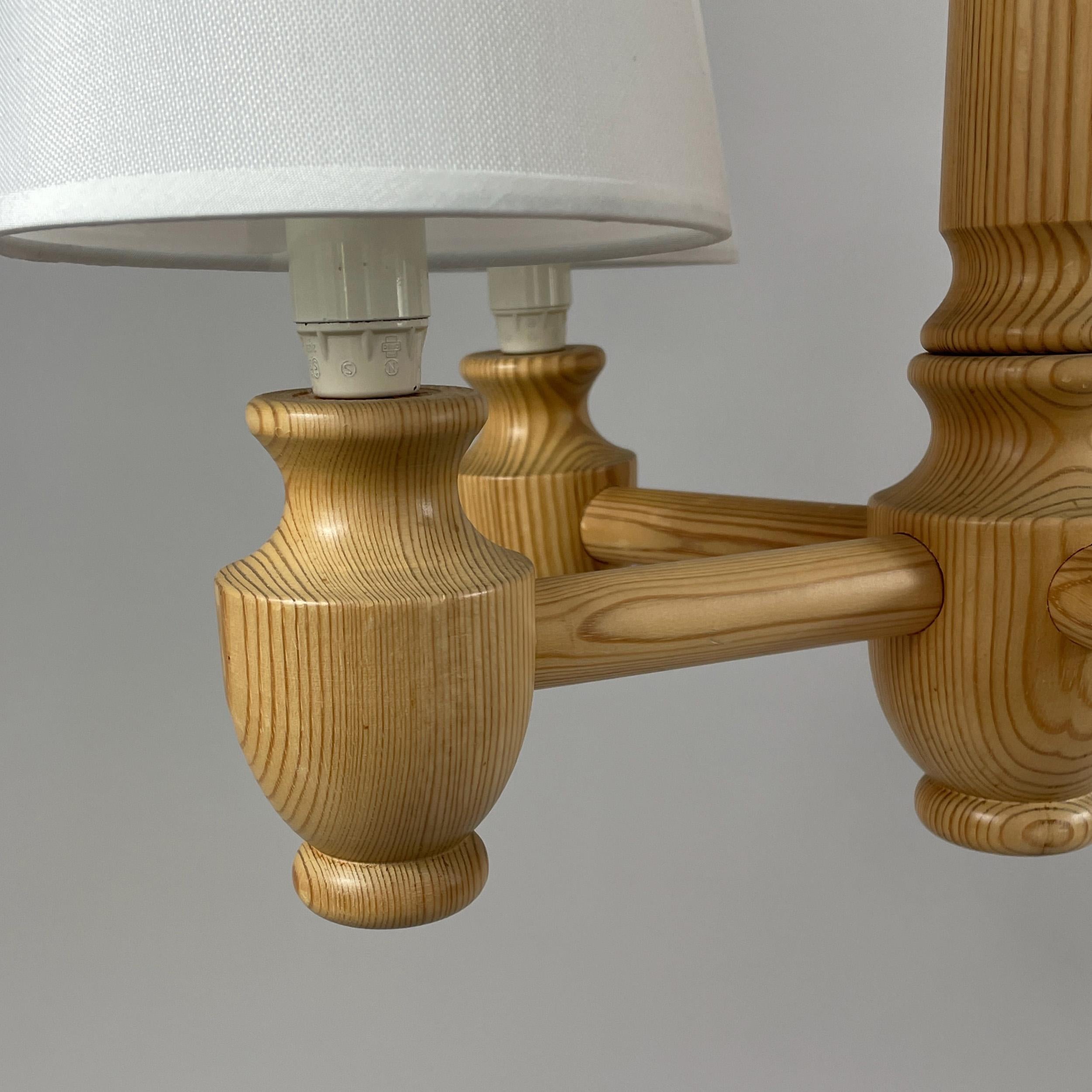 Lampadario a 5 luci in pino e tessuto, Svezia, anni '70 in vendita 4