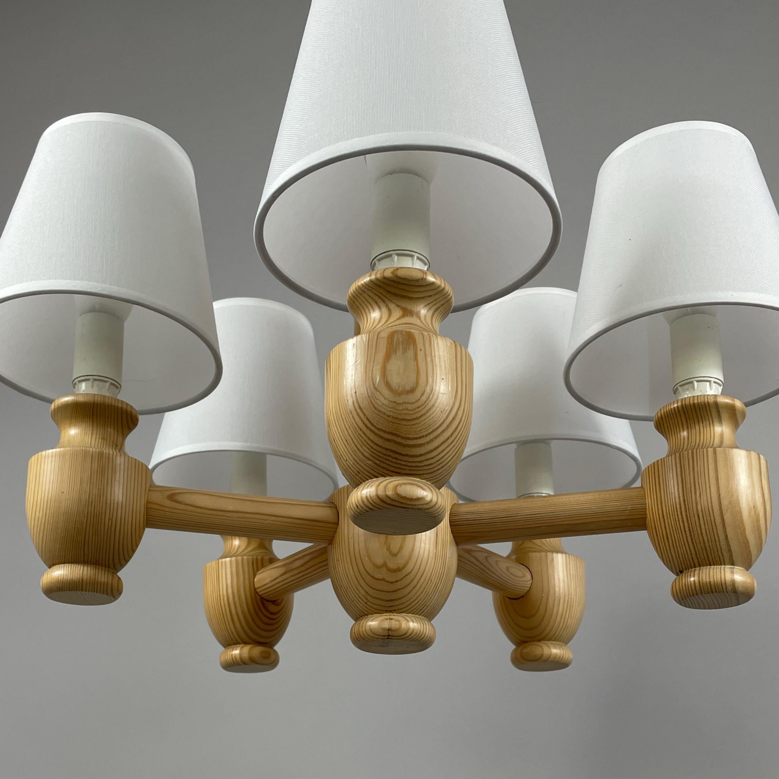 Lampadario a 5 luci in pino e tessuto, Svezia, anni '70 in vendita 7