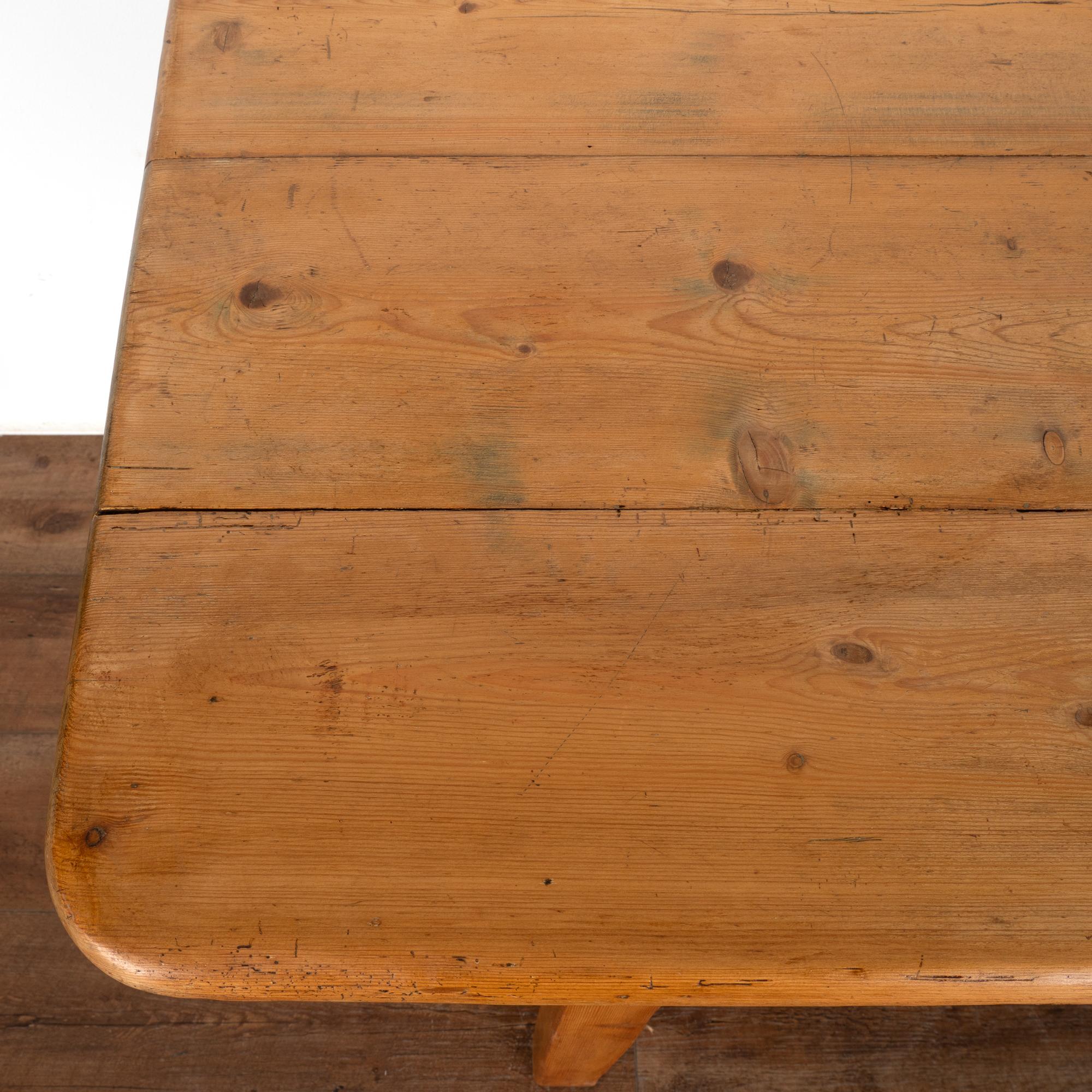Pine Farm Table With Single Drawer, Sweden circa 1840 For Sale 2
