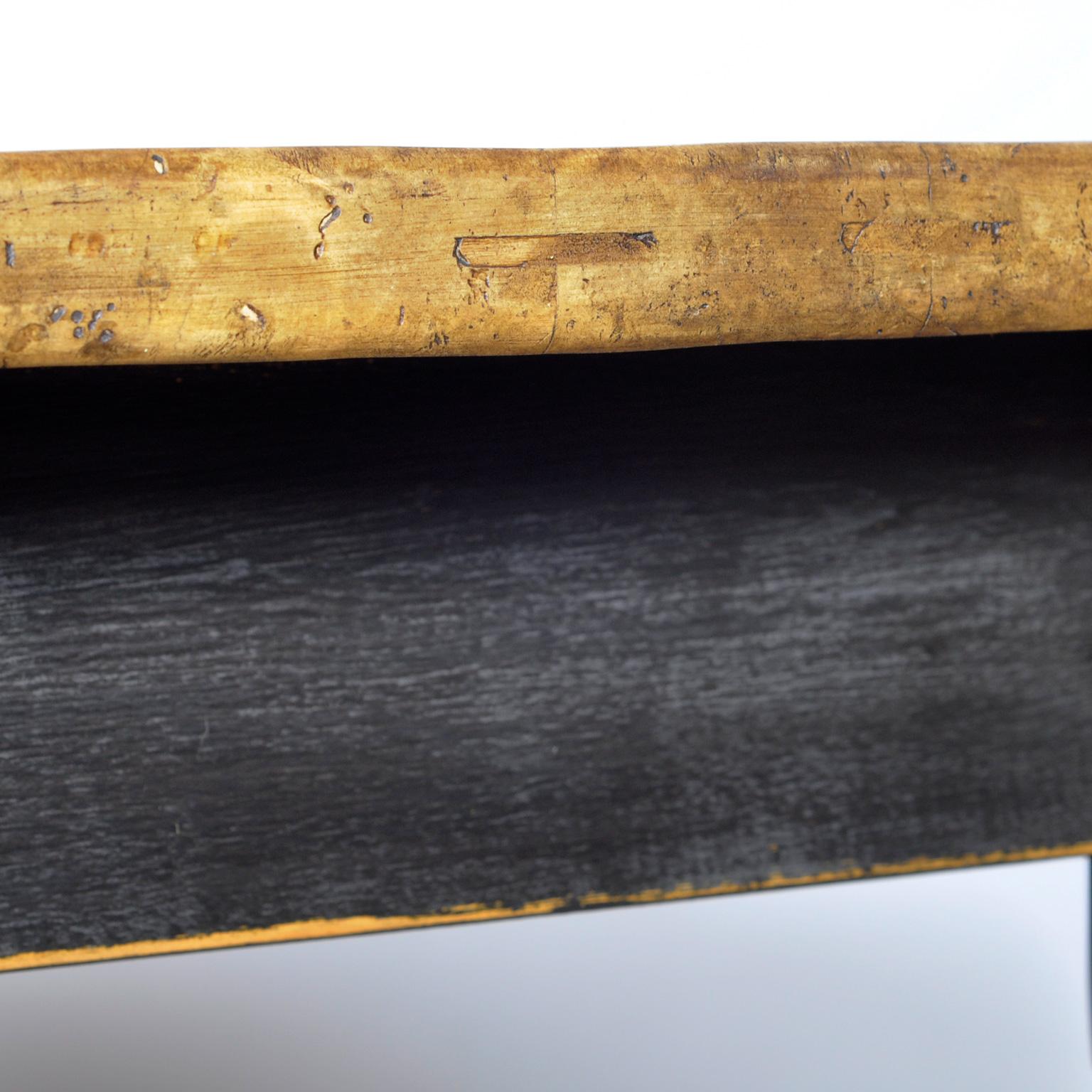 Table de ferme en pin avec ancien plateau en vente 3