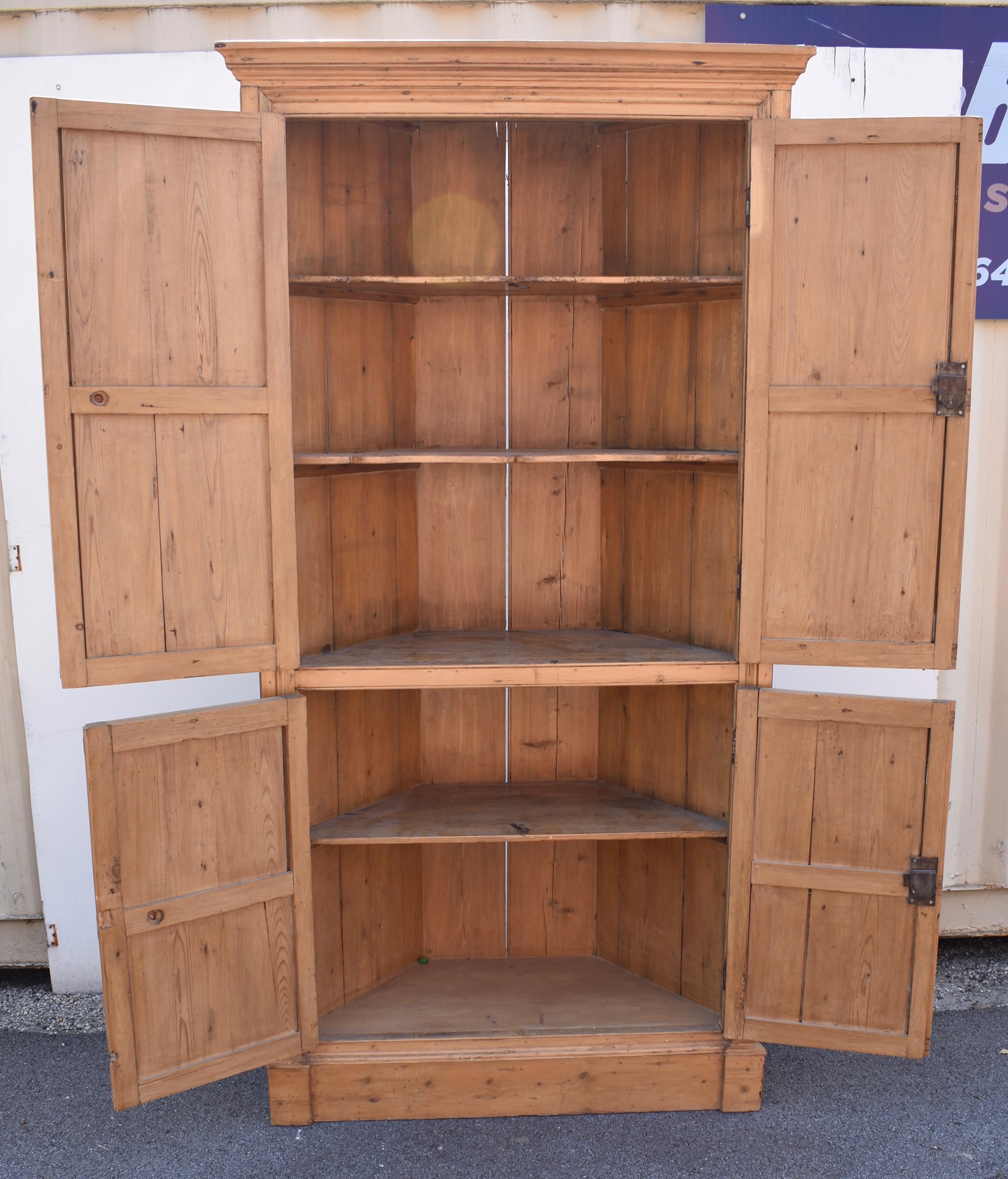 Armario Esquinero Cuatro Puertas Pino en venta 8