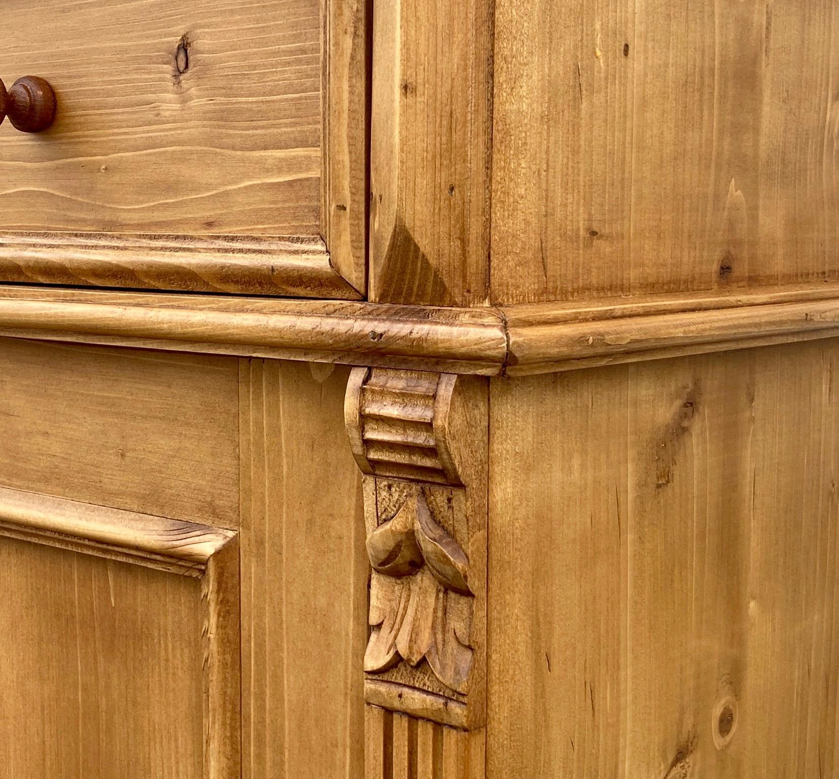Pine Four Door Four Drawer Sideboard, Reproduction In Good Condition For Sale In Baltimore, MD
