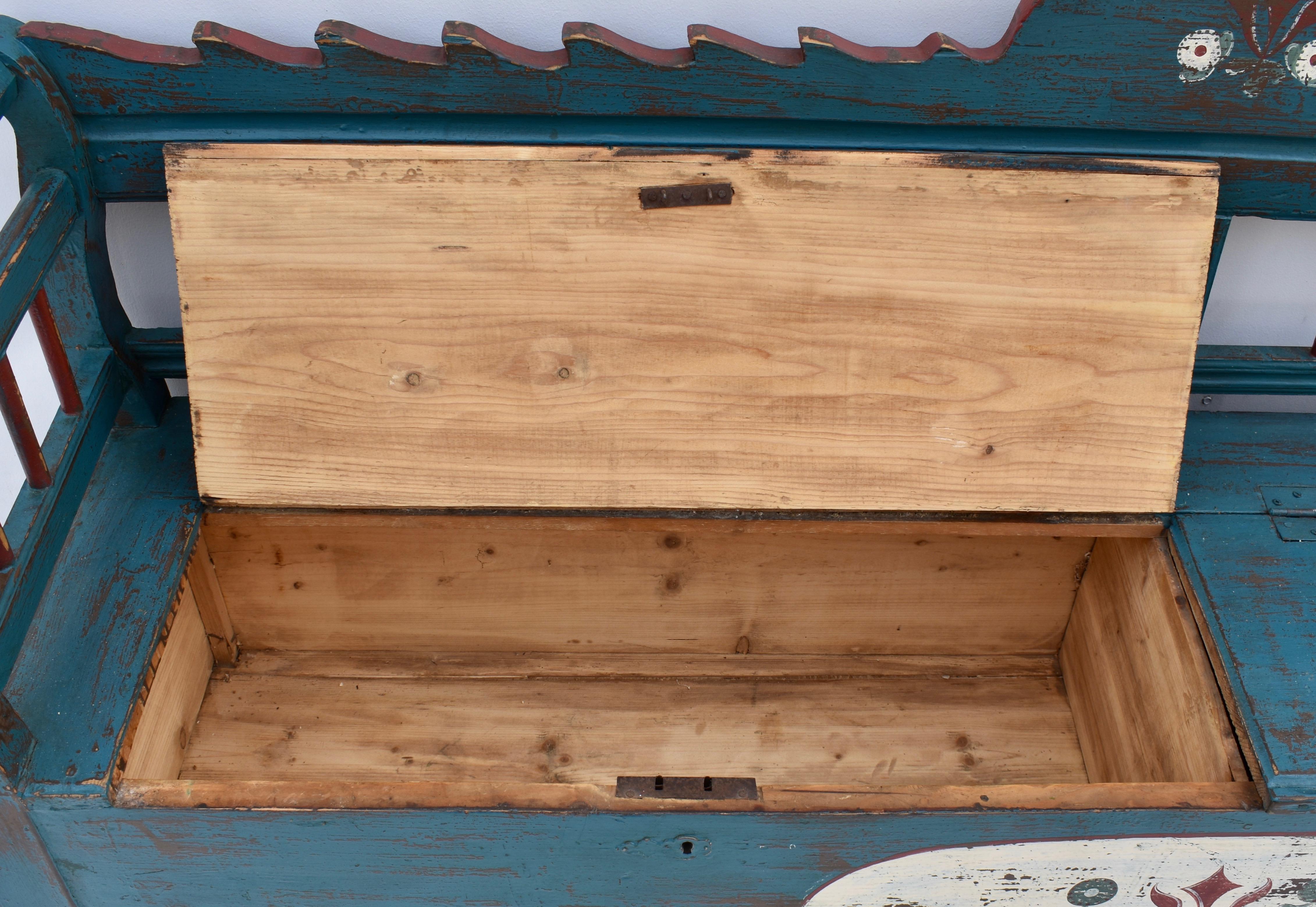 Pine Hand-Painted Storage Bench 5
