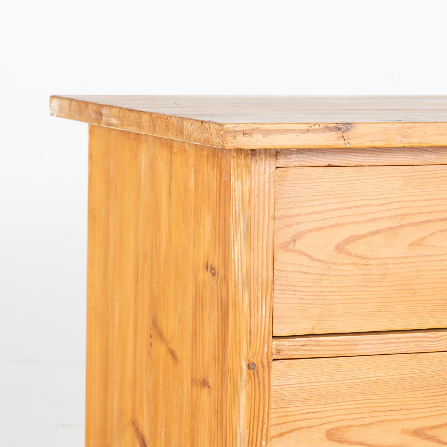 20th Century Pine Highboy Chest of Seven Drawers, Sweden circa 1900's For Sale