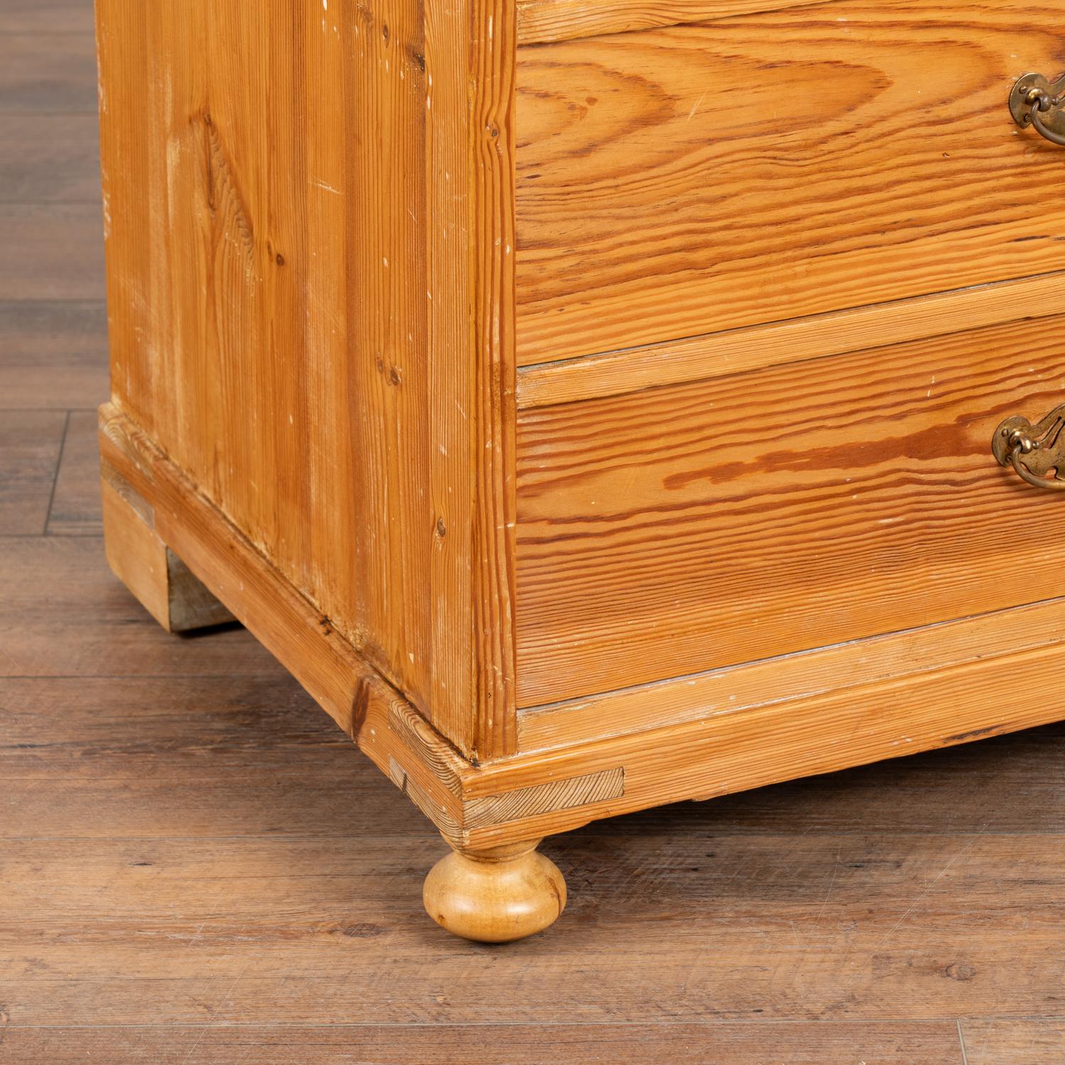 Pine Highboy Chest of Seven Drawers, Sweden circa 1900's For Sale 1