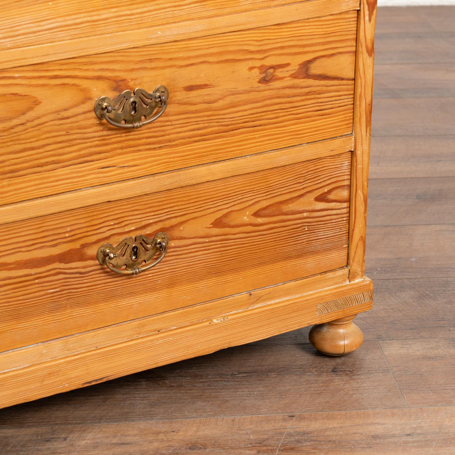 Pine Highboy Chest of Seven Drawers, Sweden circa 1900's For Sale 2