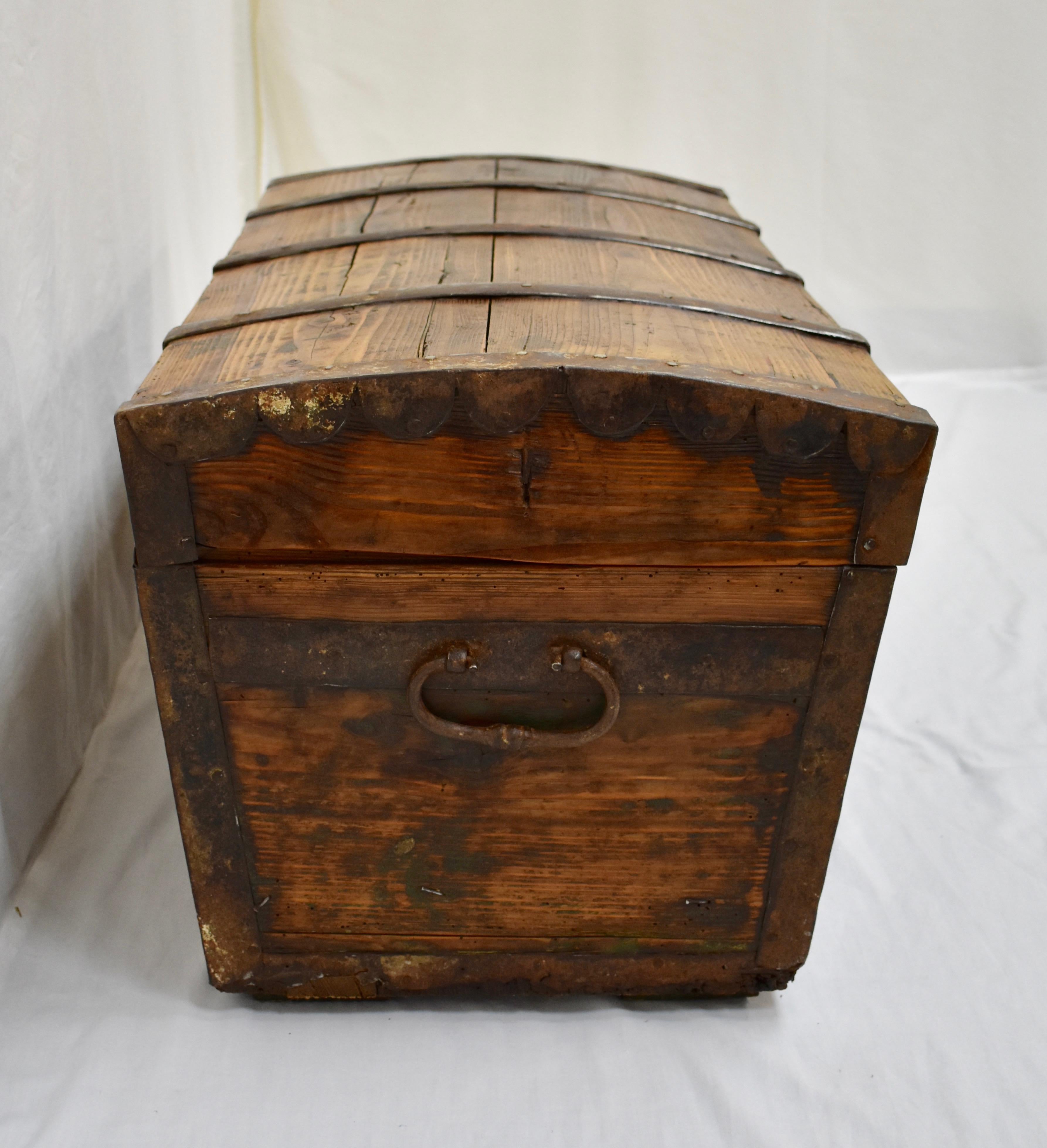 Pine Iron-Banded Dome Top Strong Box In Good Condition In Baltimore, MD