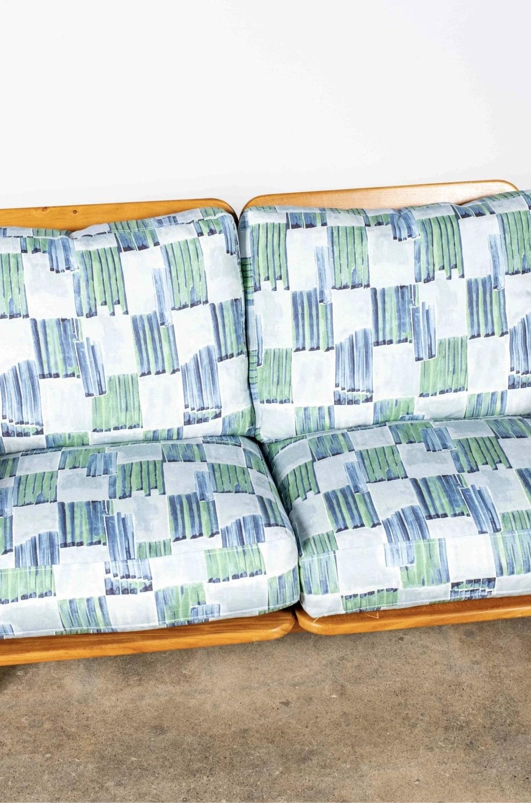 Mid-Century moderno Poltrona anni '50 con cuscini nuovi in vendita