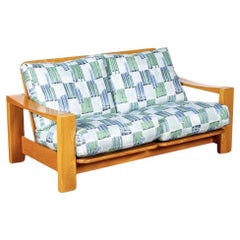 Loveseat de los años 50 con cojines nuevos