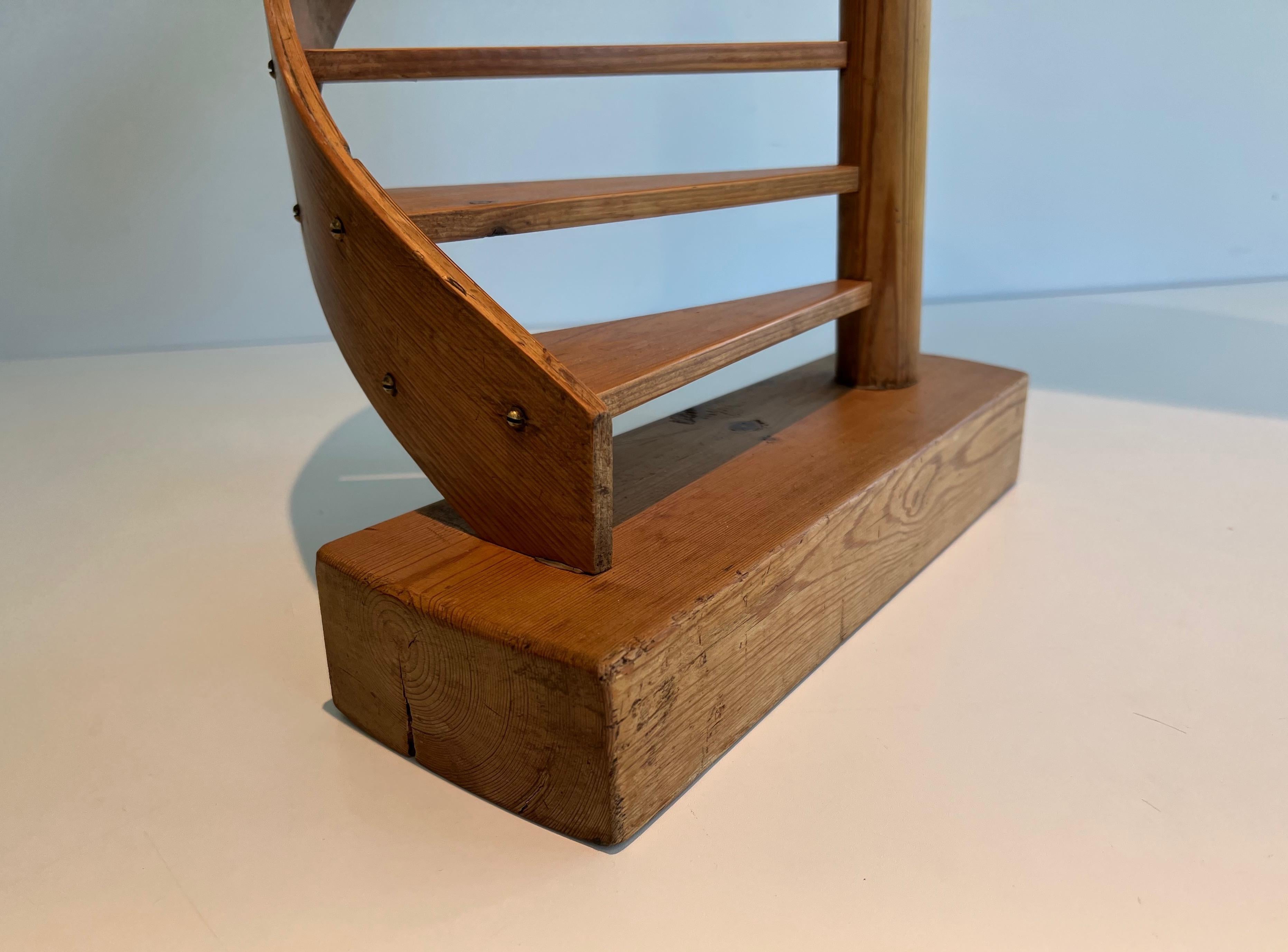 Pine Master Staircase  For Sale 7