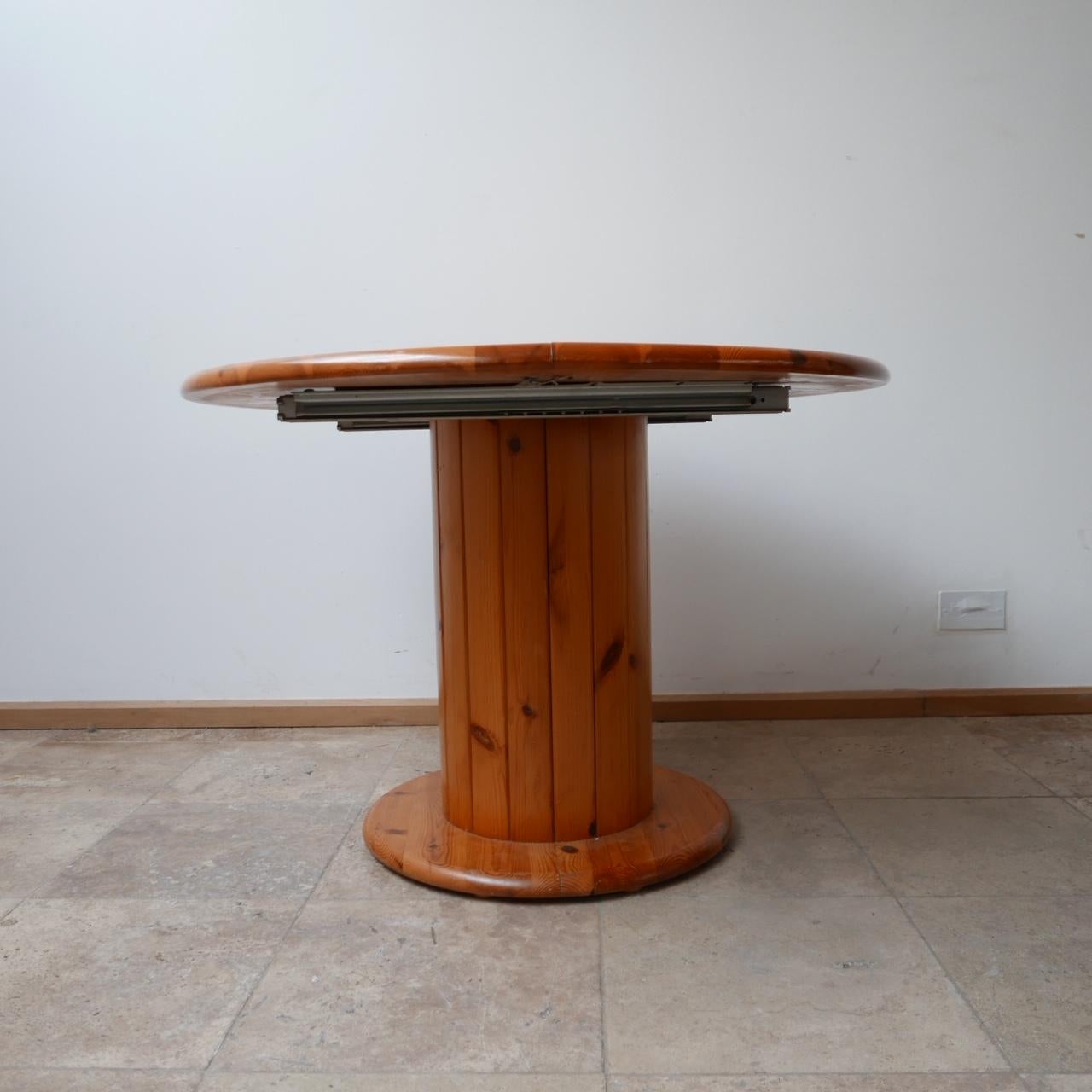 Pine Mid-Century Dutch Dining Table For Sale 3