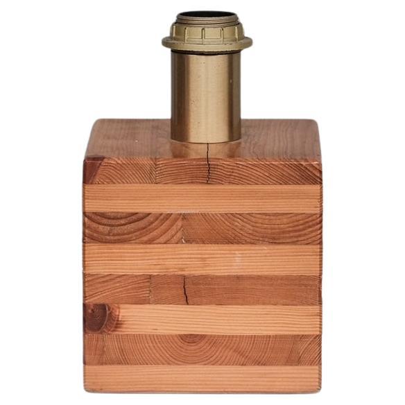 Lampada da tavolo quadrata di pino del medio secolo italiano in vendita