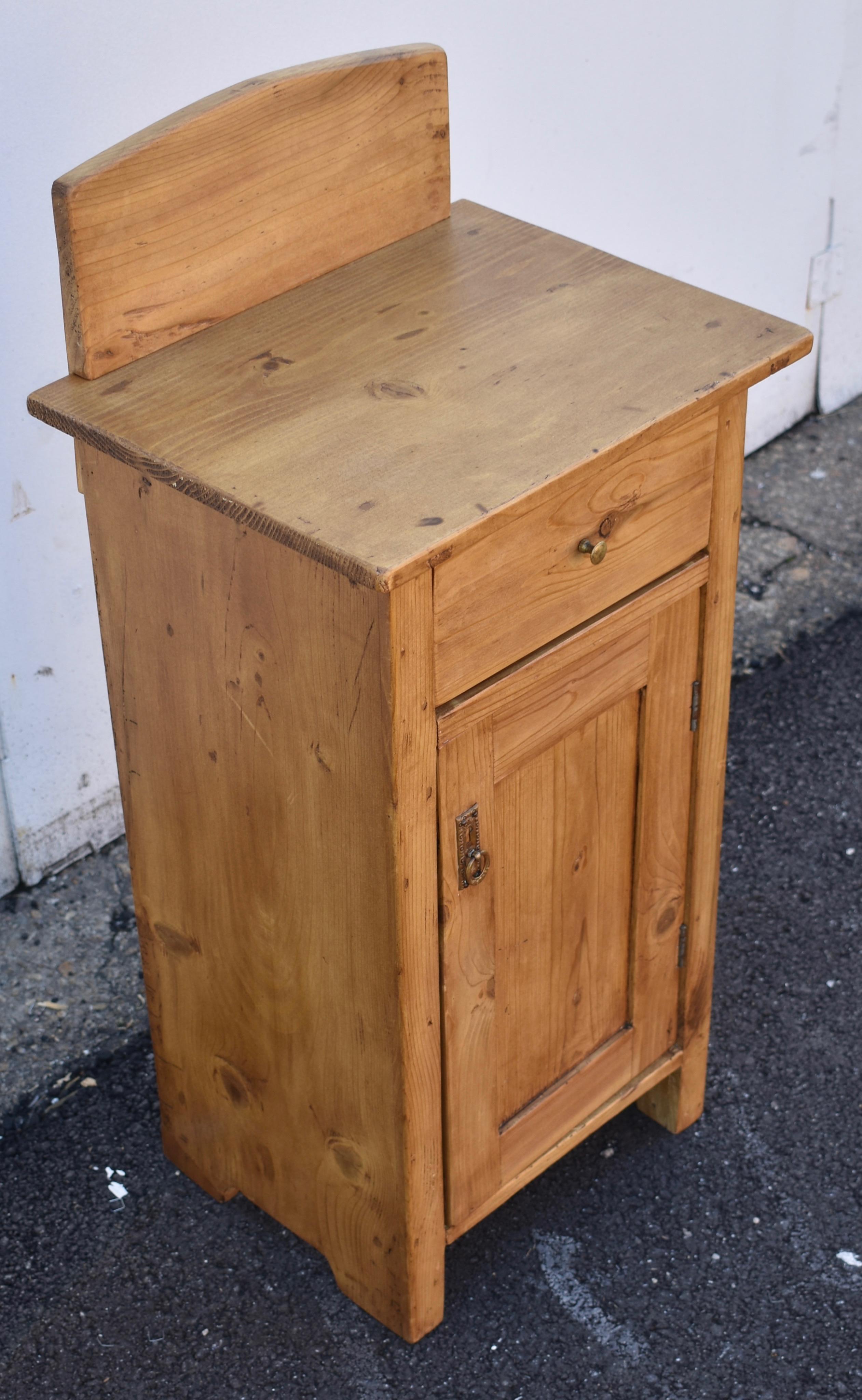 Hungarian Pine Nightstand with Removable Splashback For Sale
