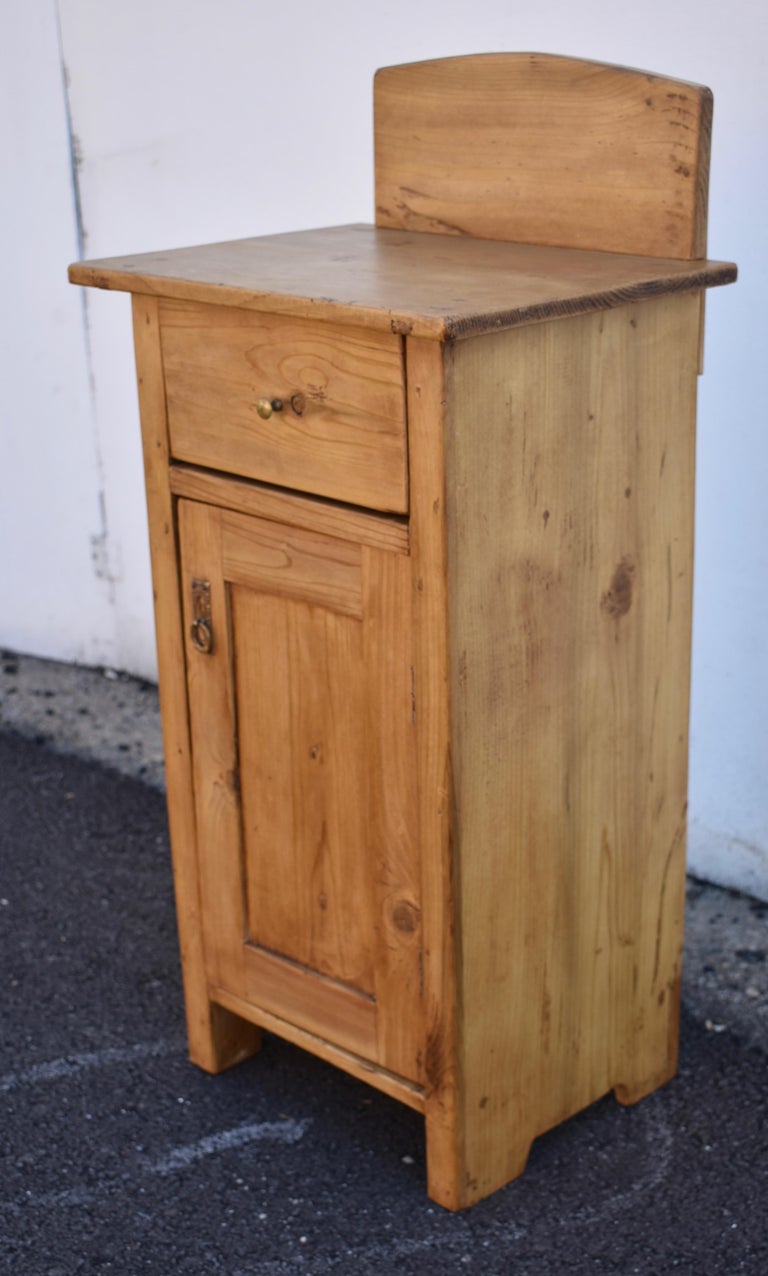 Pine Nightstand with Removable Splashback For Sale at 1stDibs