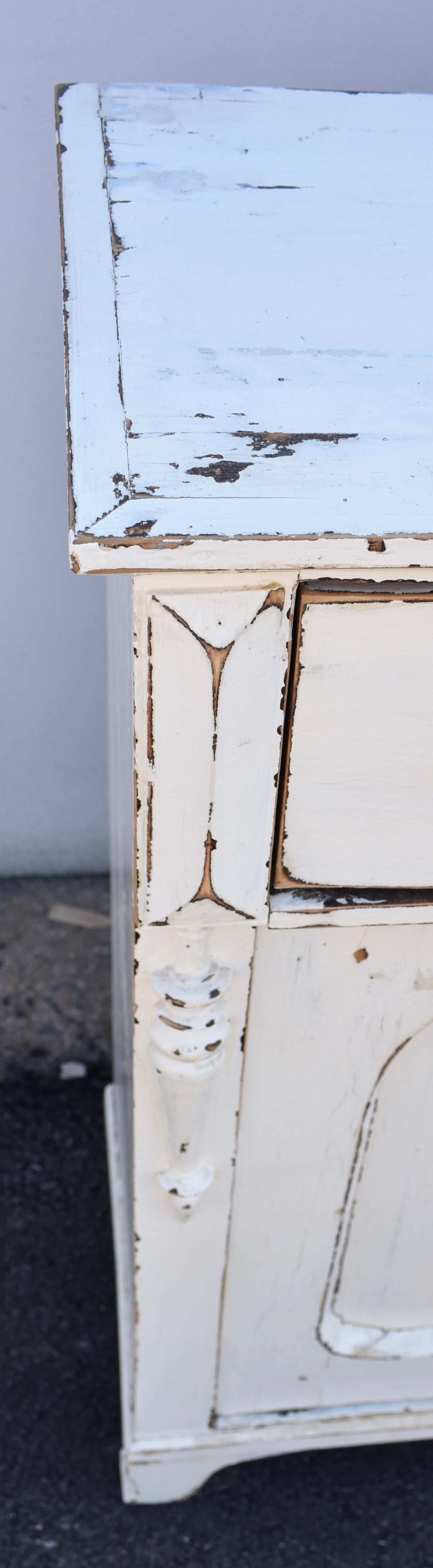 Pine Painted Dresser Base with Two Doors and One Drawer For Sale 2