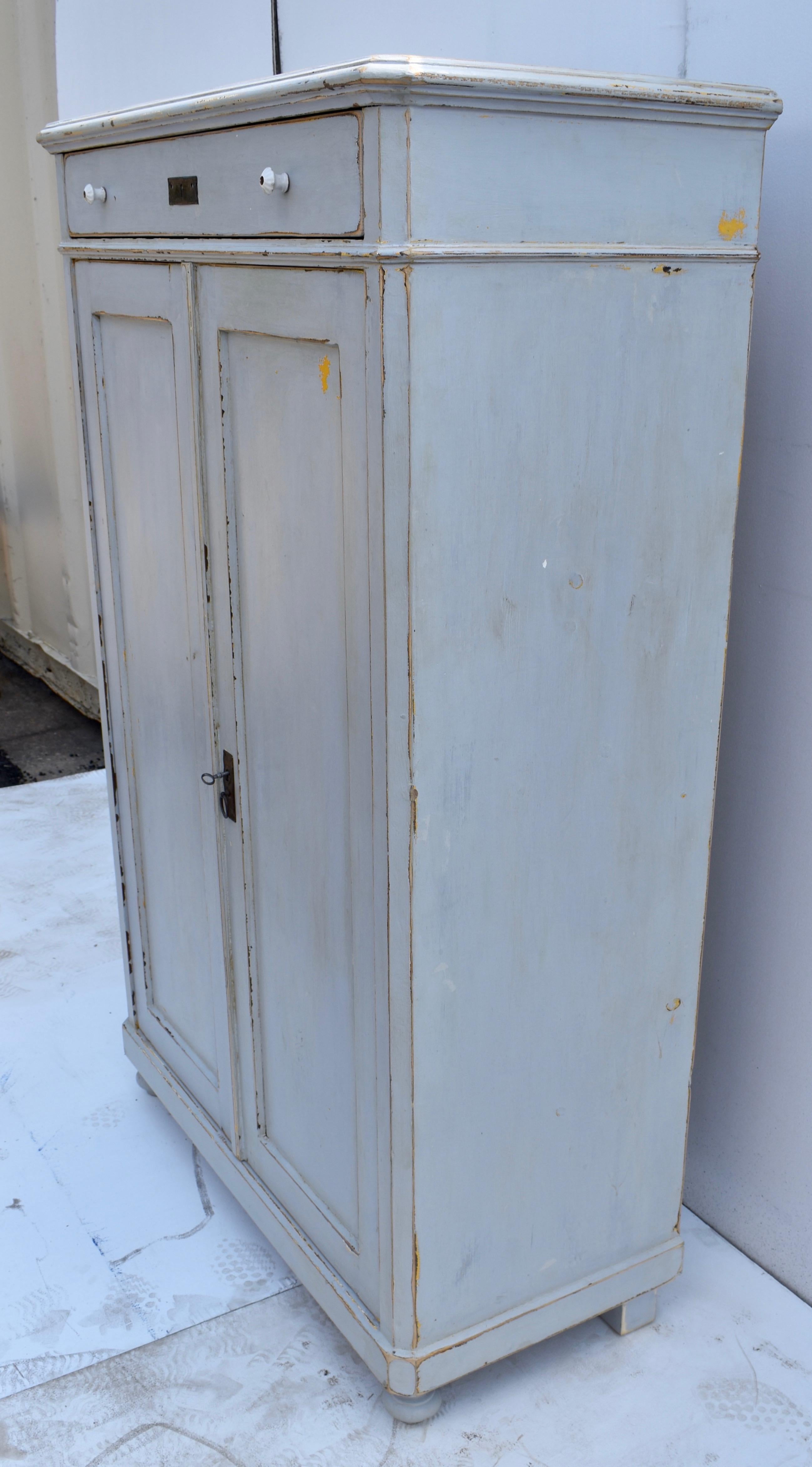 20th Century Pine Painted Linen Cabinet