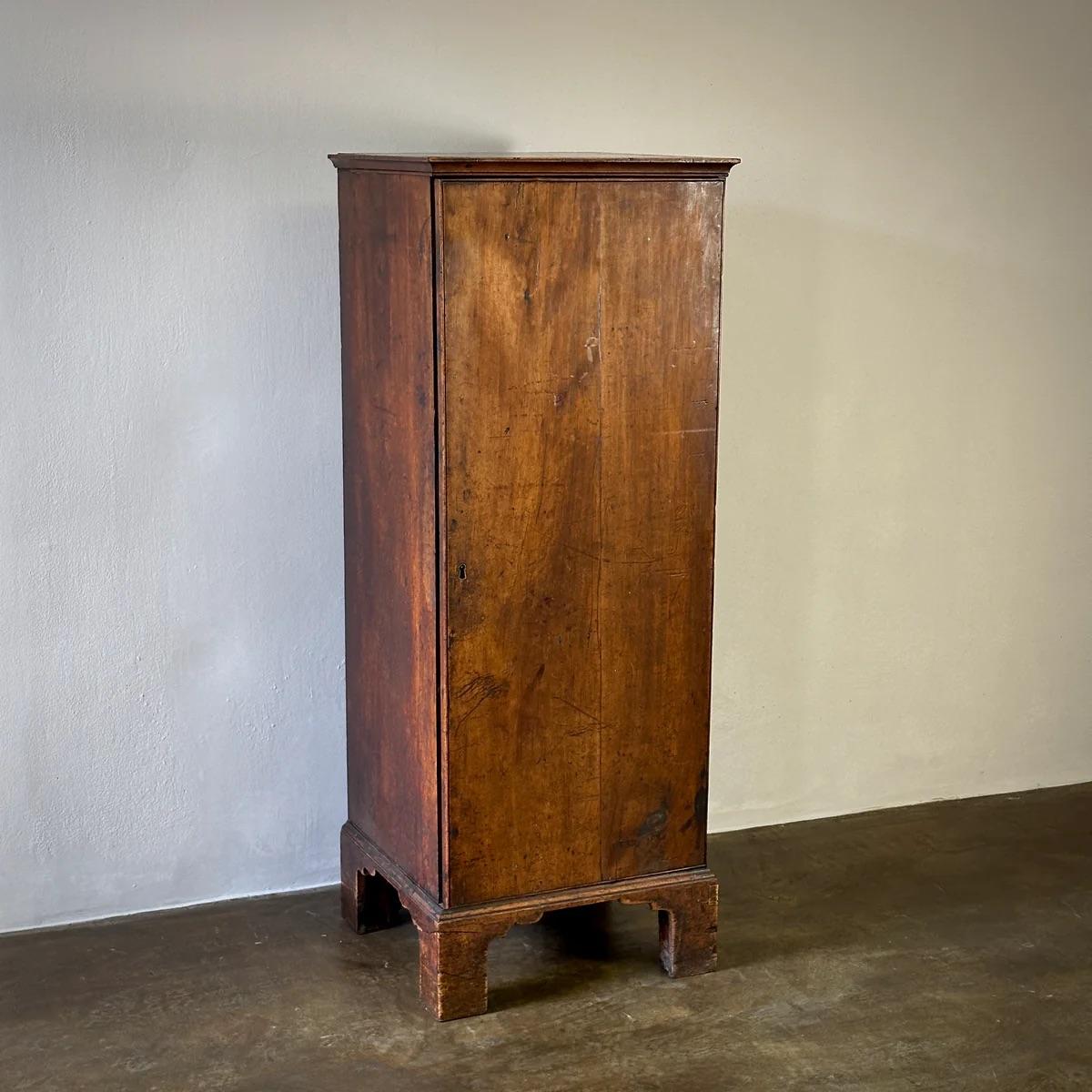 Pine Pedestal Cupboard In Good Condition For Sale In Los Angeles, CA